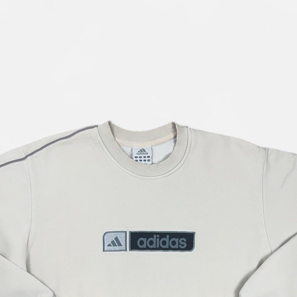Vintage Adidas White Sweatshirt (L)