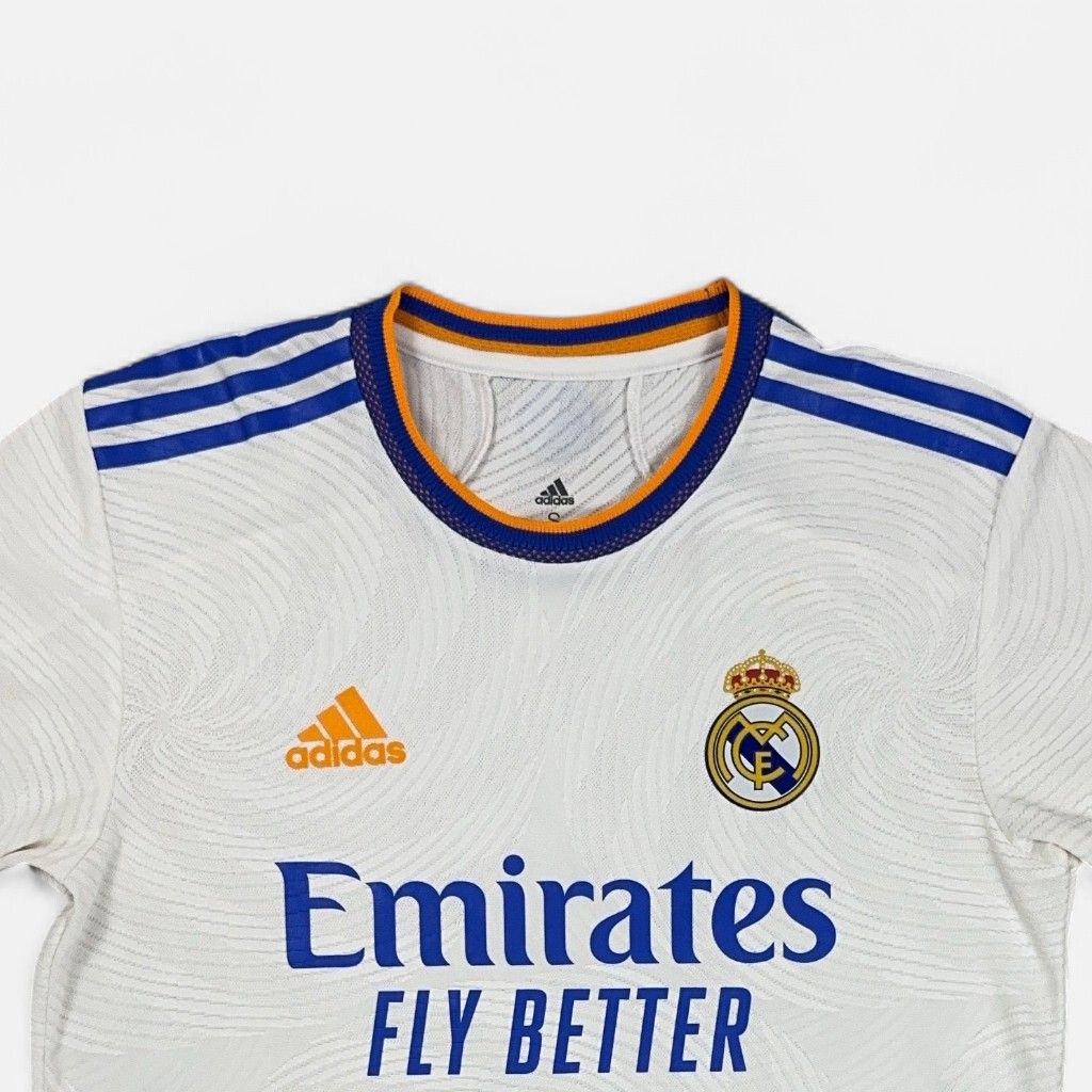 Real Madrid 2021/2022 Adidas Home Jersey (S)