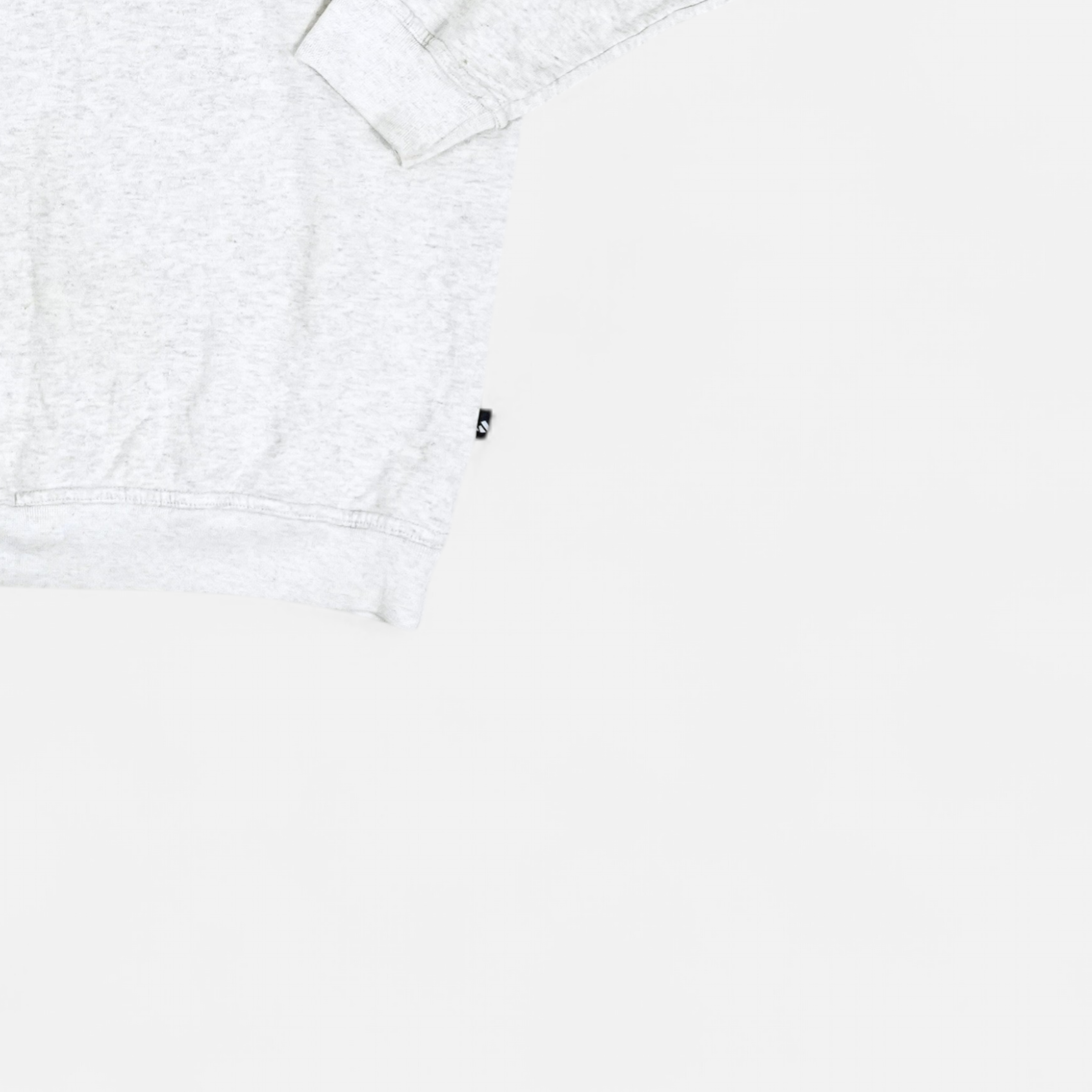 Vintage Adidas White Sweatshirt (M)