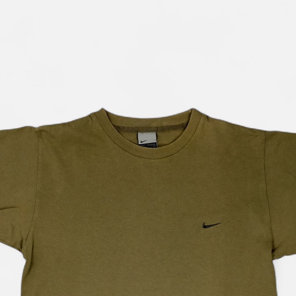 Vintage Nike Brown T-shirt (S)