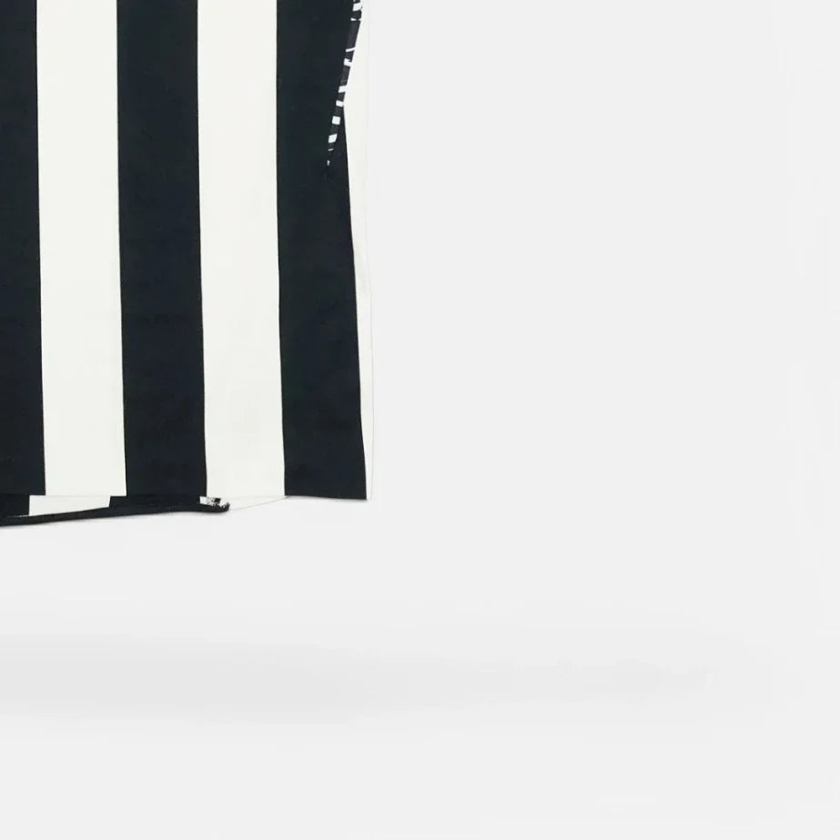 West Bromwich Albion Umbro Home Jersey (M)