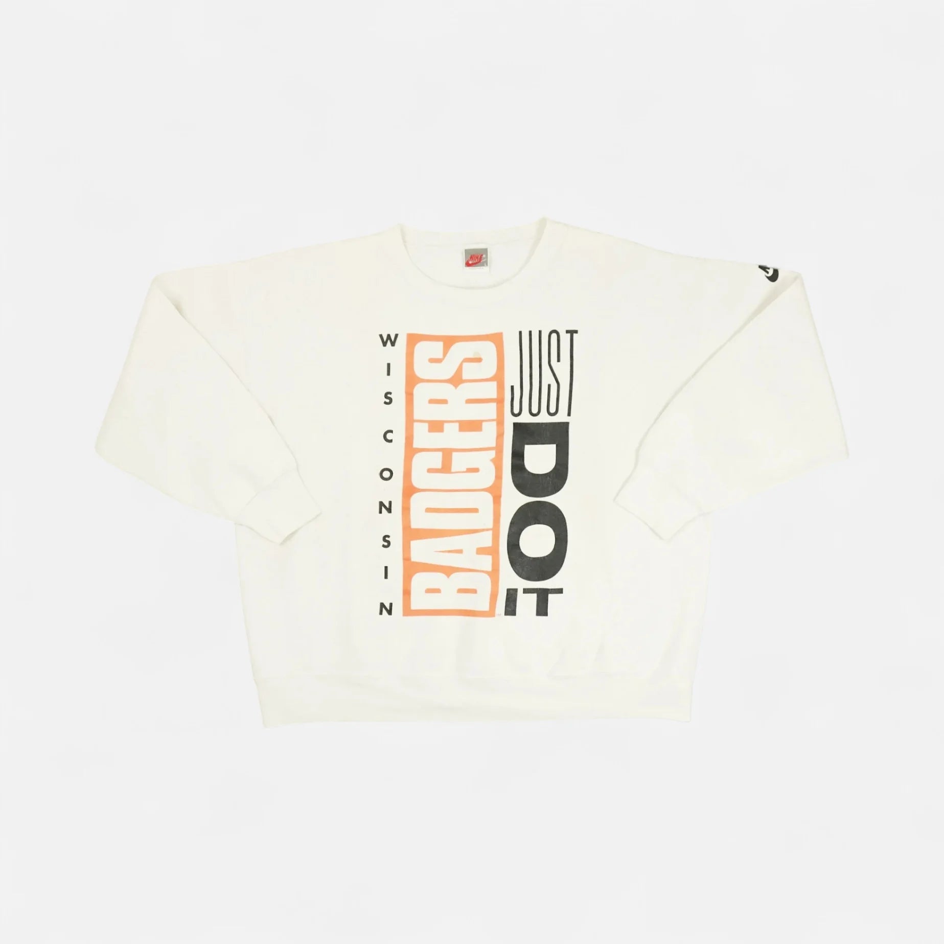 Vintage White Sweatshirt (M)