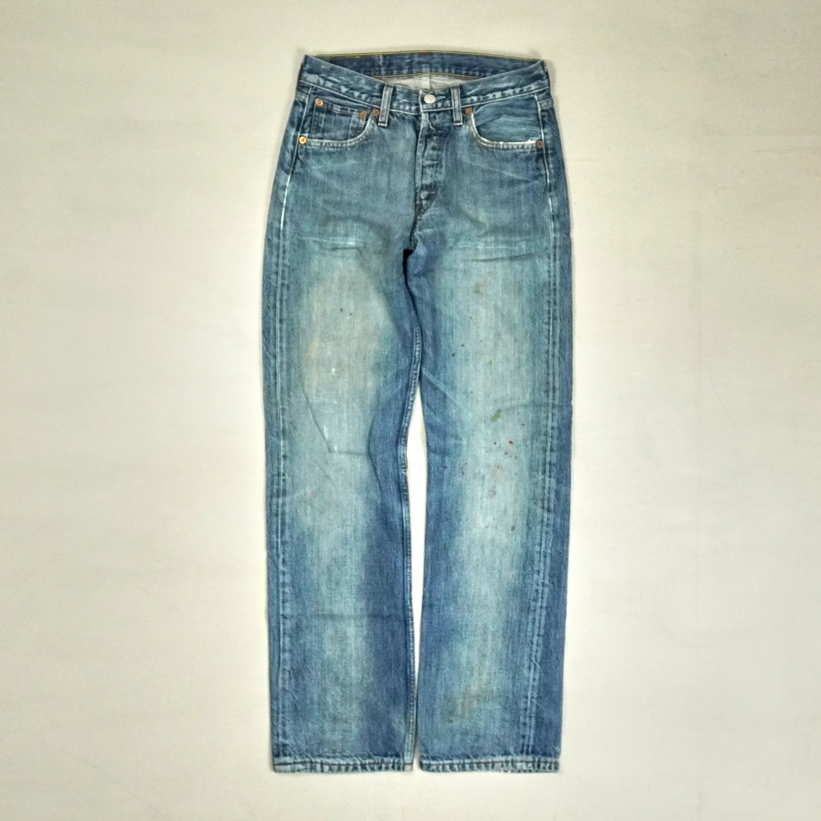 Levi's Vintage Blue Jeans ( 26 X 32 )