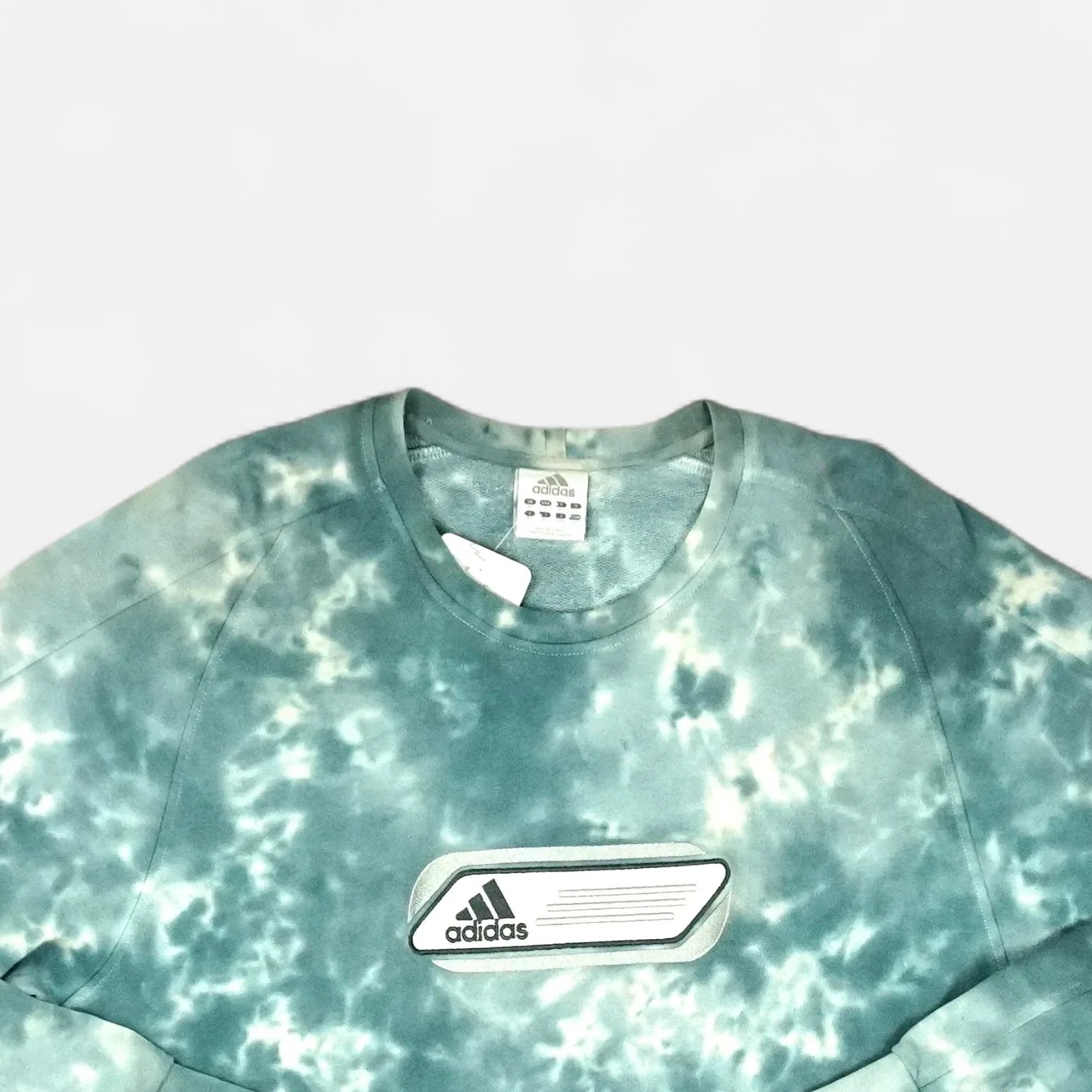 Vintage Adidas Blue And White Tie Dye Sweatshirt (XL)