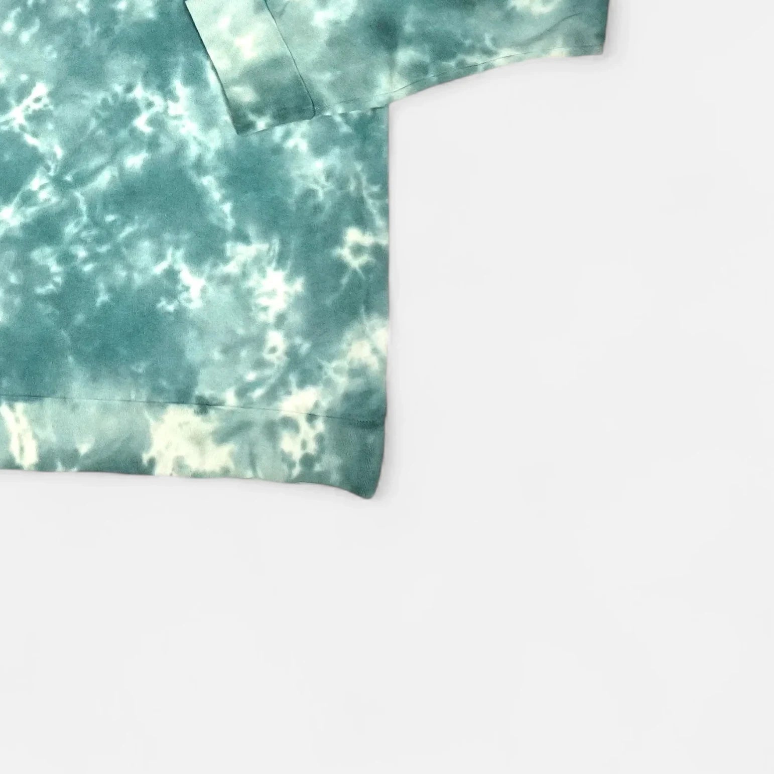 Vintage Adidas Blue And White Tie Dye Sweatshirt (XL)