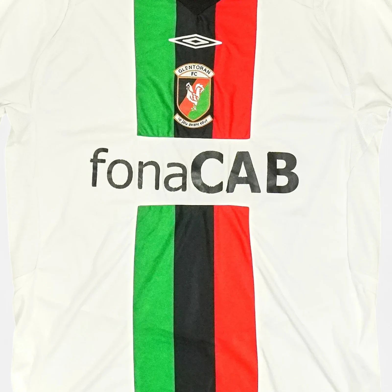 Glentoran F.c. 2011-2012 Umbro Home Jersey (L)