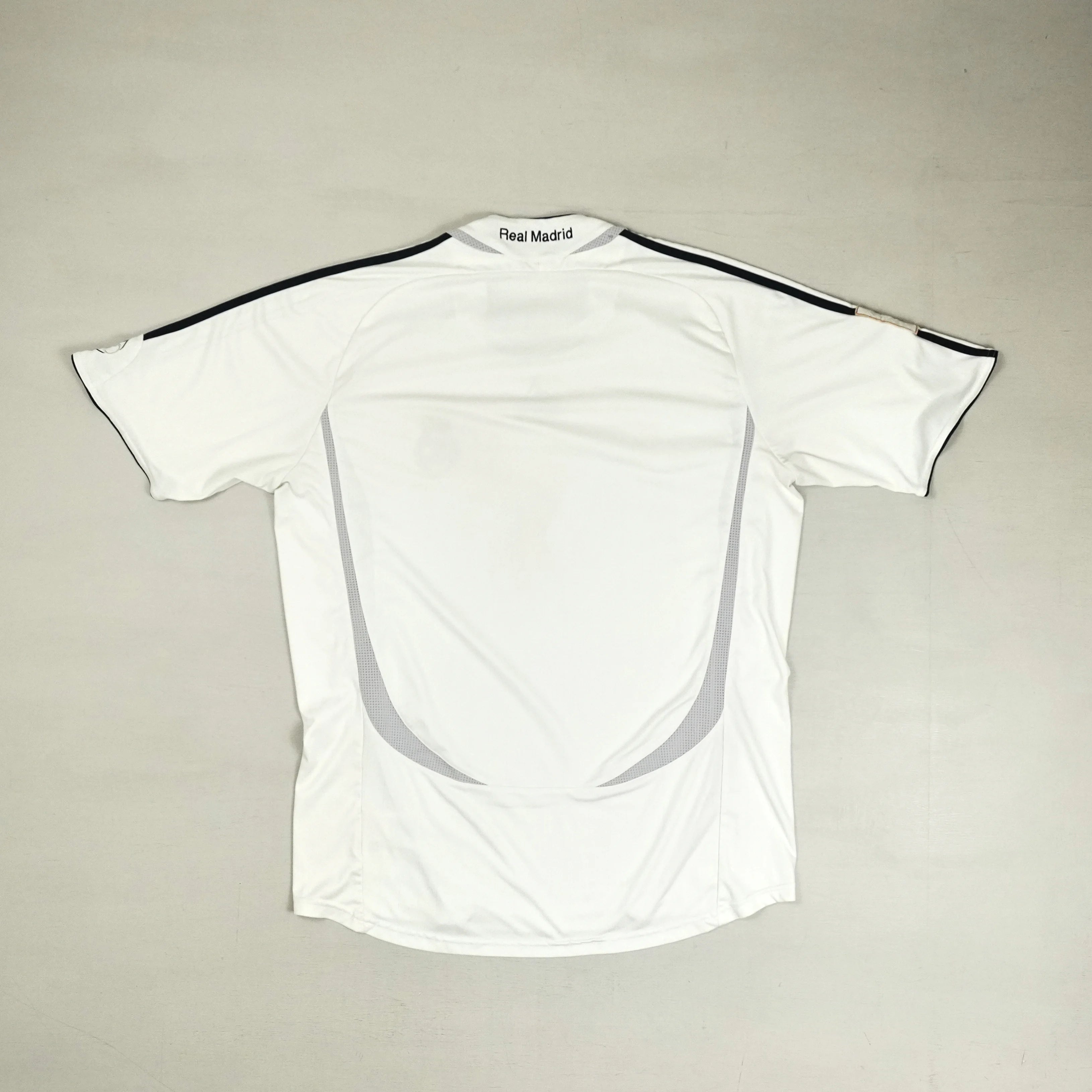 Real Madrid 2006-2007 Adidas Home Jersey (L)