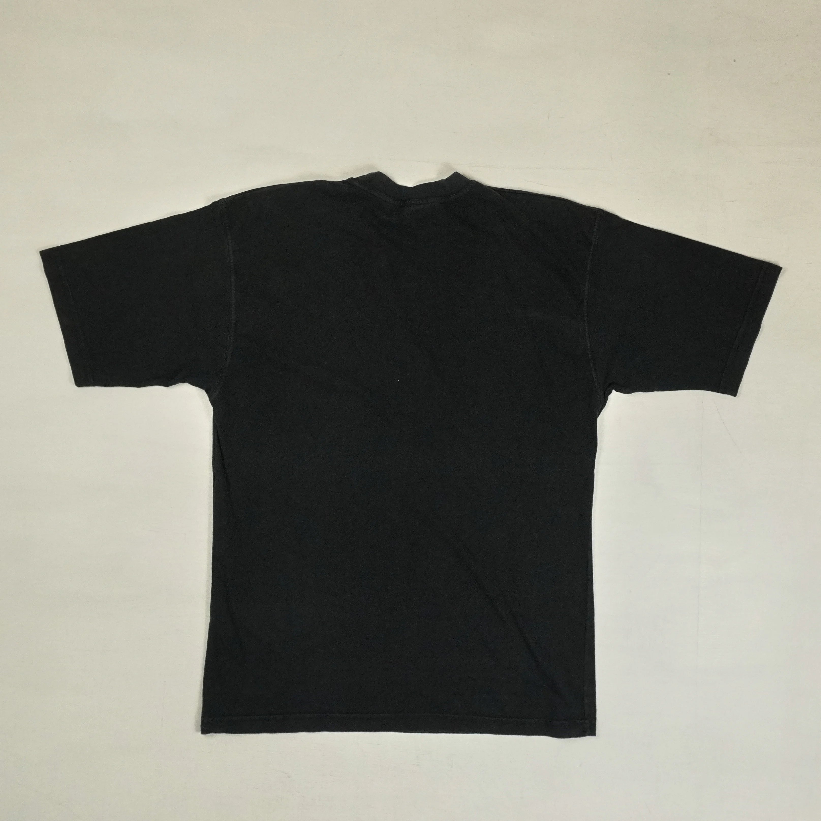 Vintage Adidas Black t-shirt (XL)