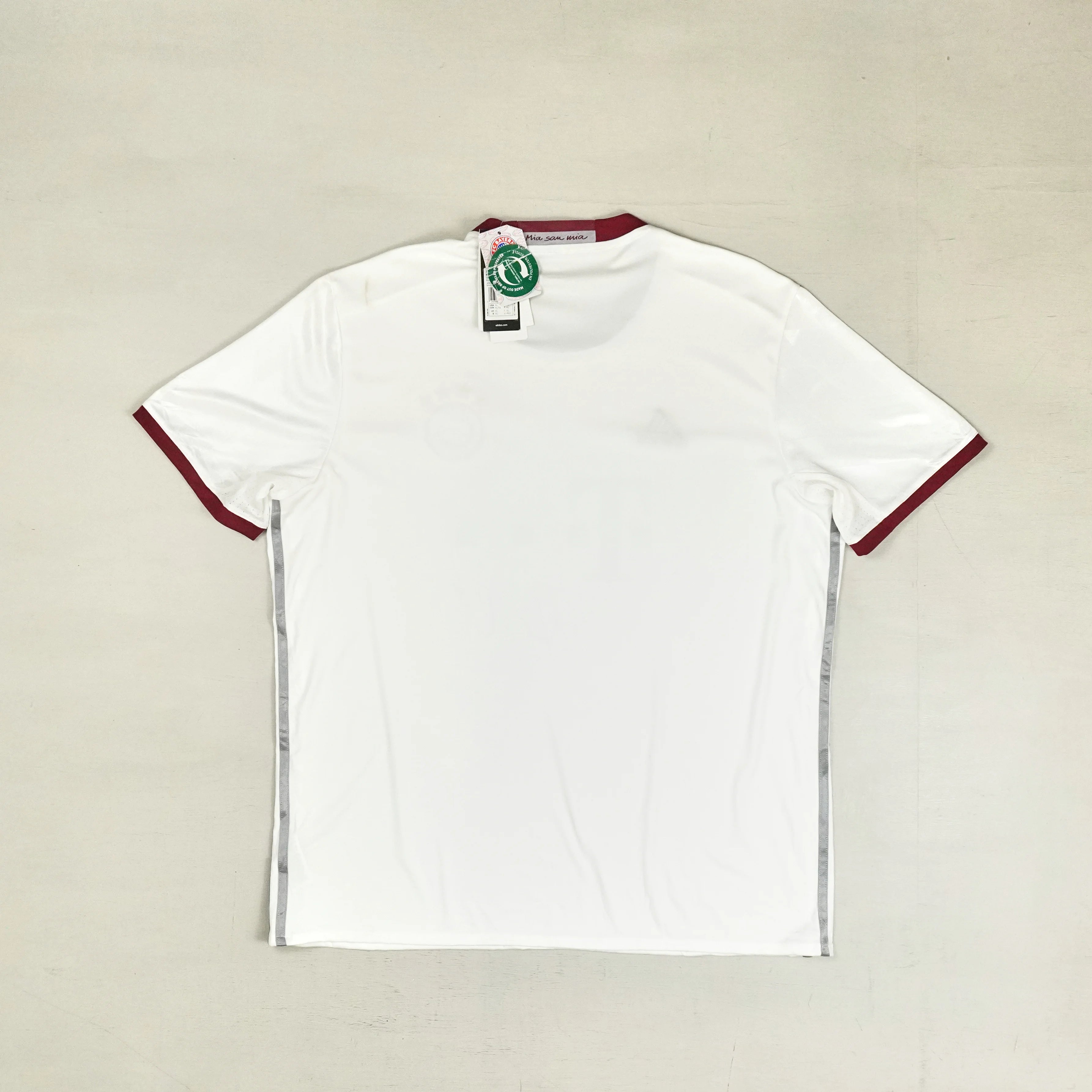 Bayern Munich 2016-2017 Adidas Away Jersey (XL)