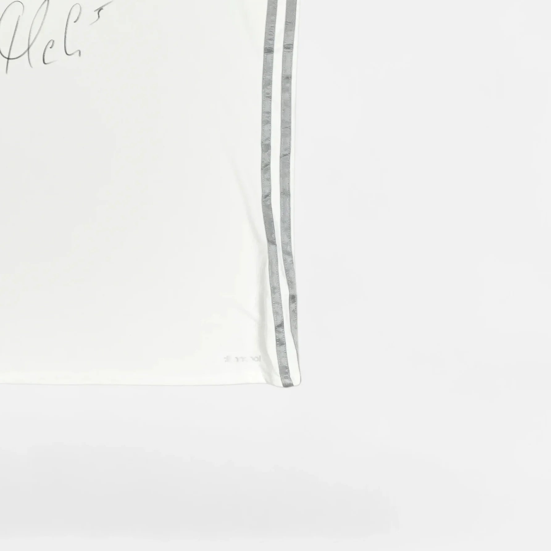 Bayern Munich 2016-2017 Adidas Away Jersey (XL)