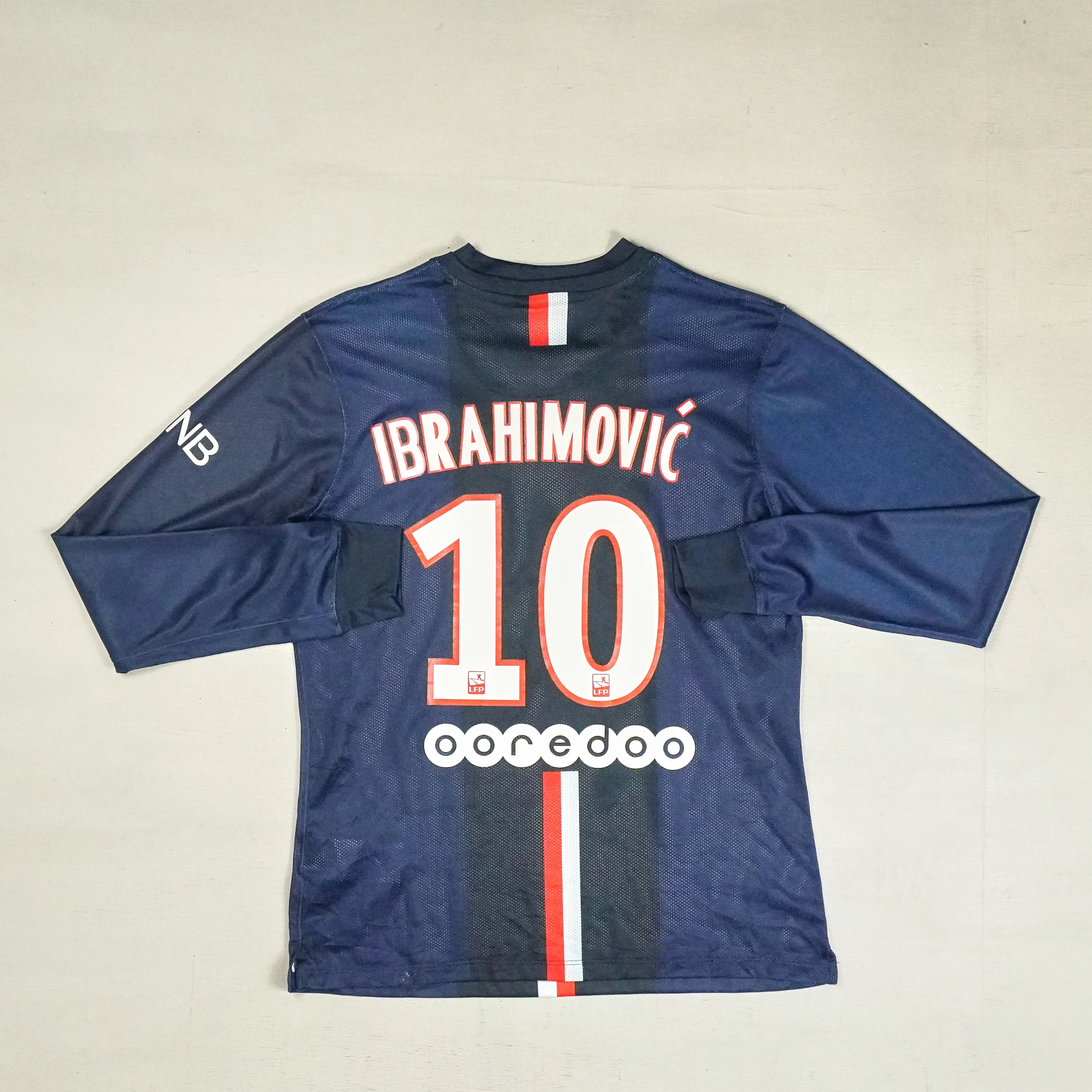 Paris Saint-germain Ibrahimović 2014-2015 Nike Home Jersey (M)