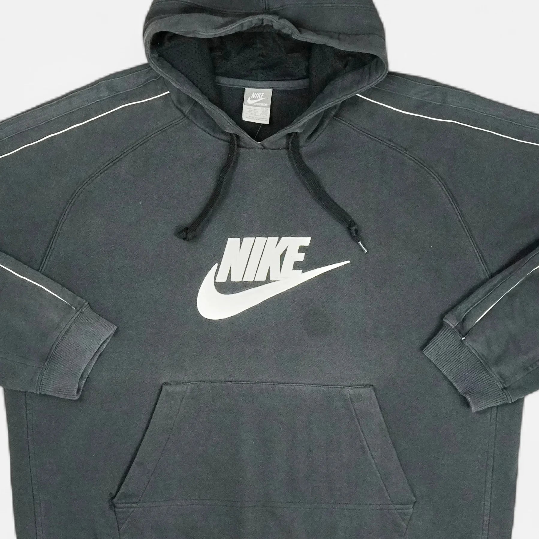 Vintage Nike Black hoodie (XL)