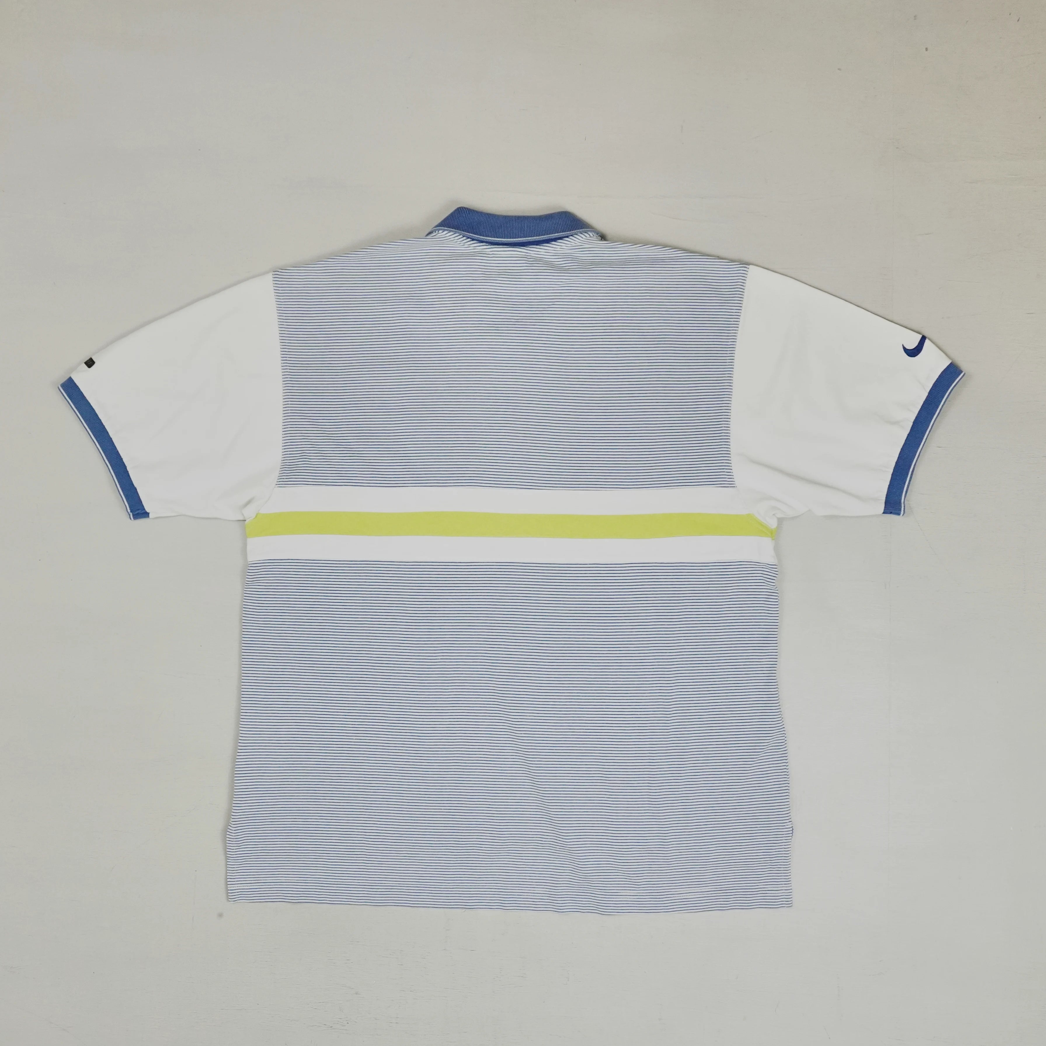 Vintage Nike Blue Polo shirt (M)