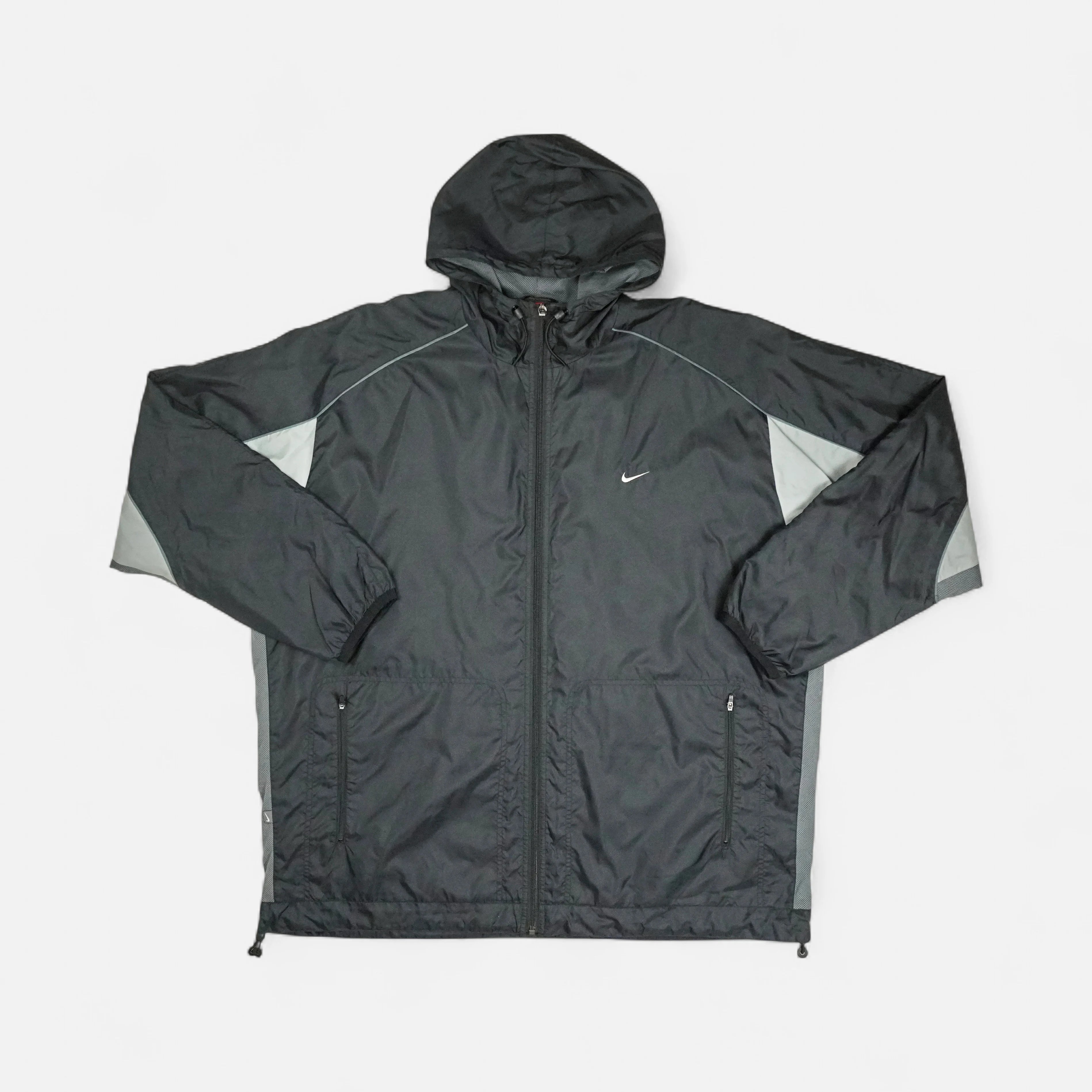 Vintage Nike Black hooded windbreaker jacket (XL)