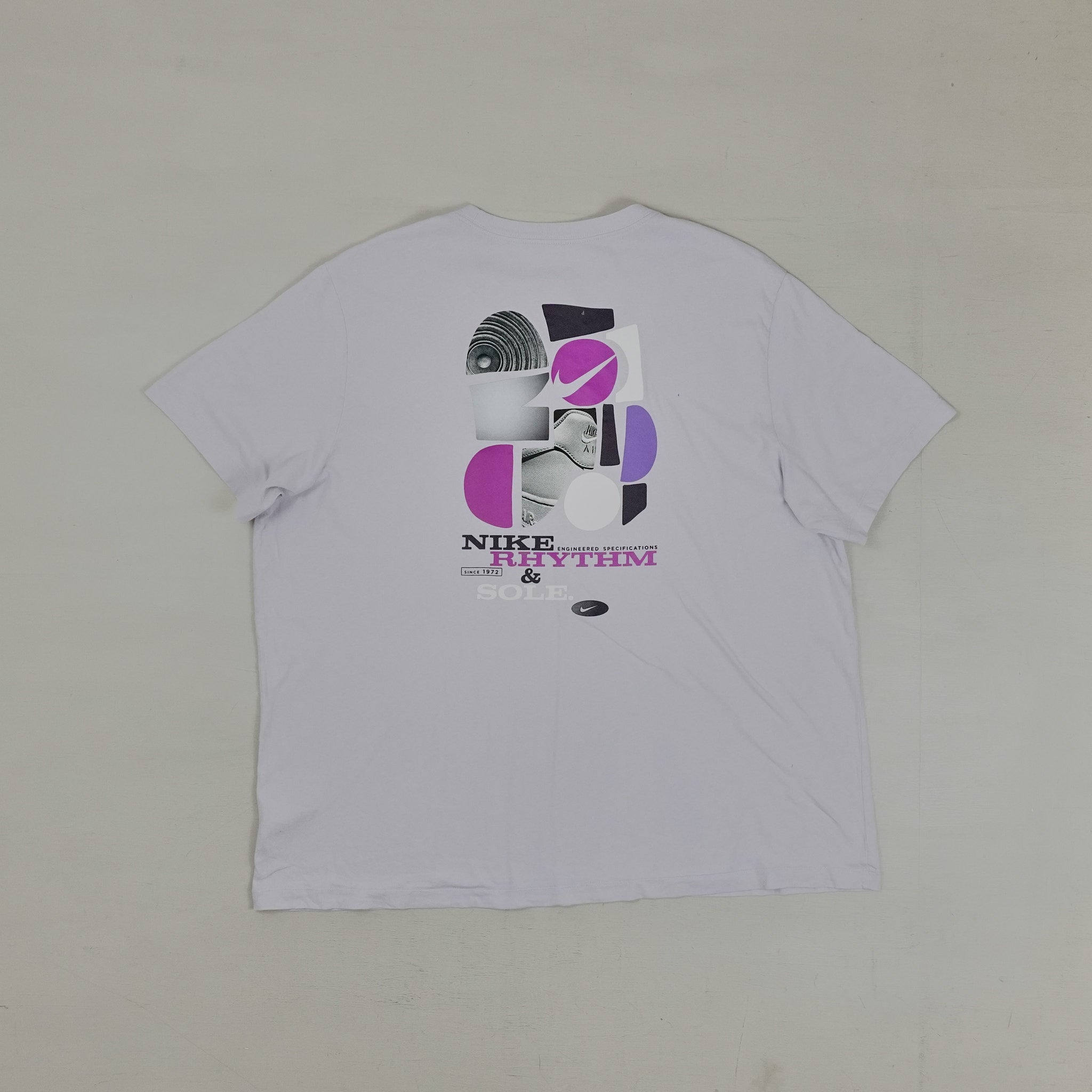 Vintage Nike White T-shirt (XXL)