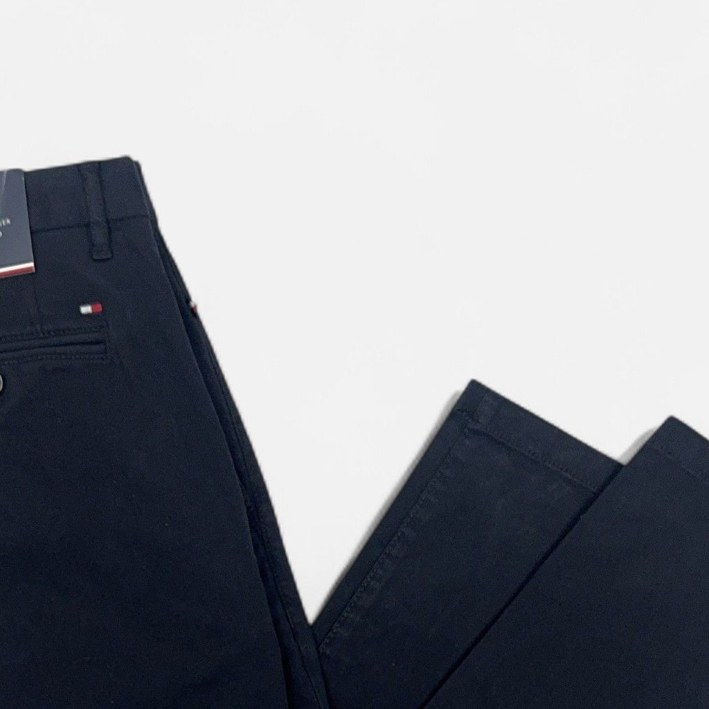 Vintage Tommy Hilfiger Blue Trousers (34 X 34)
