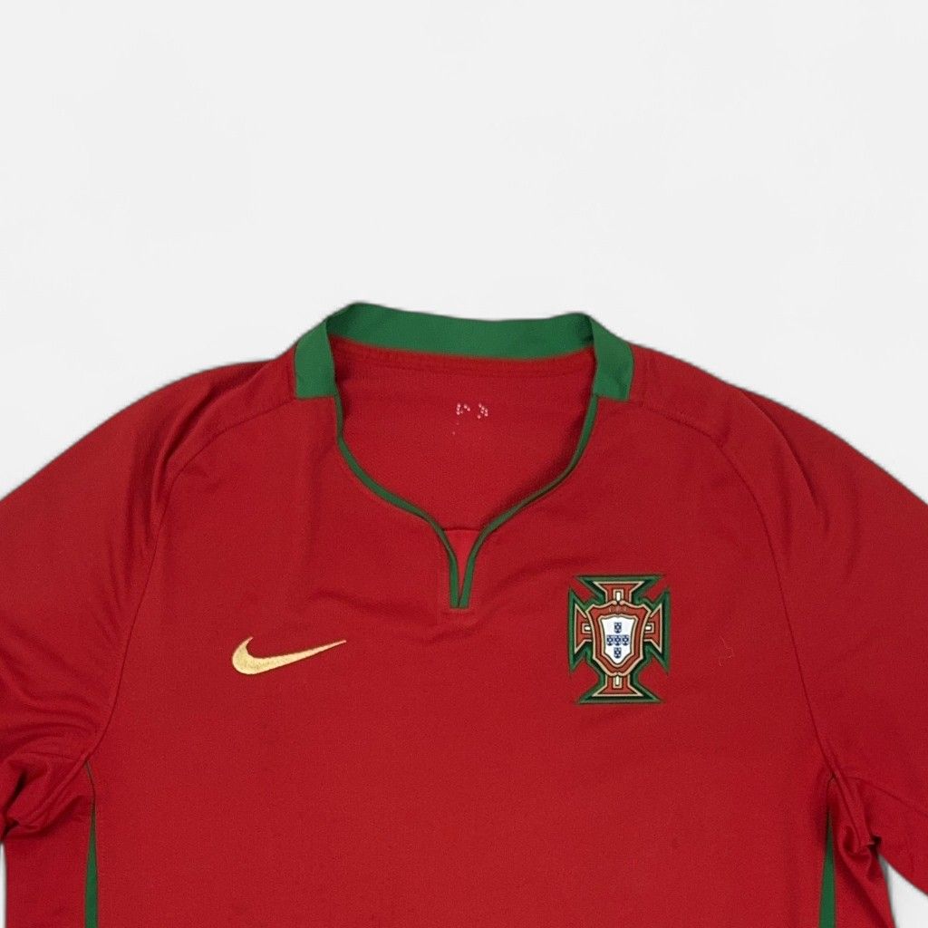 Portugal Guilou 2008/10 Nike Jersey (L)