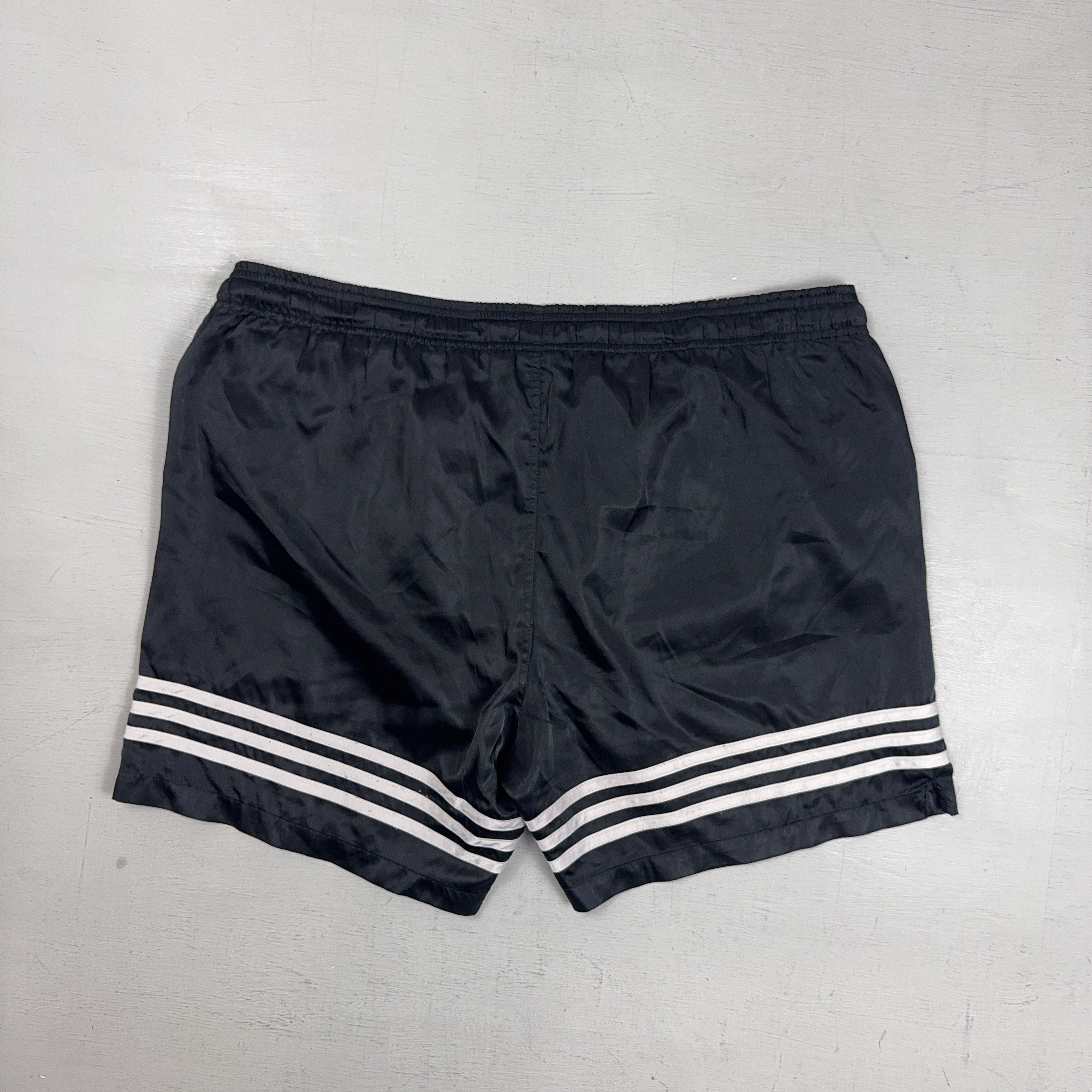 Vintage Adidas Black Shorts (M)