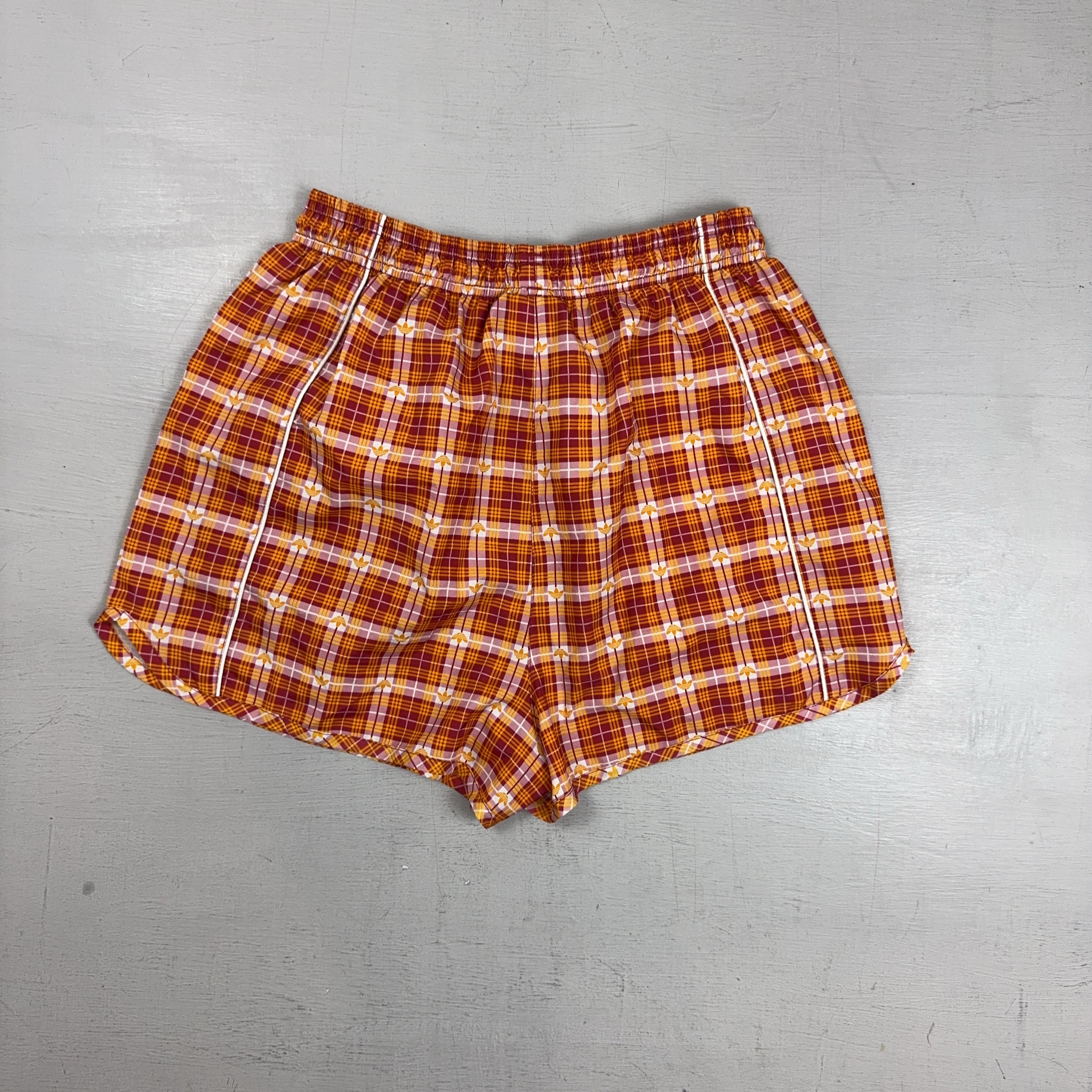 Vintage Adidas Multicoloured Shorts (M)