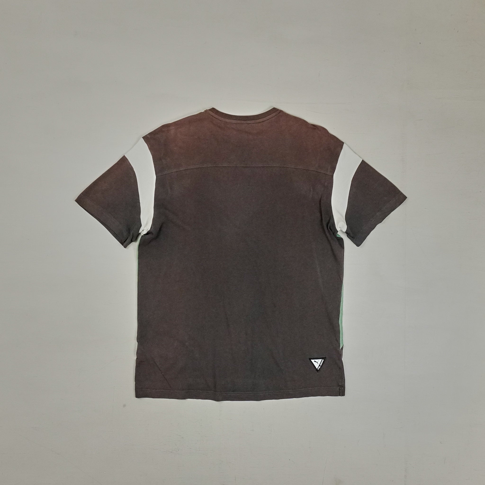 Vintage Puma Grey T-shirt (M)