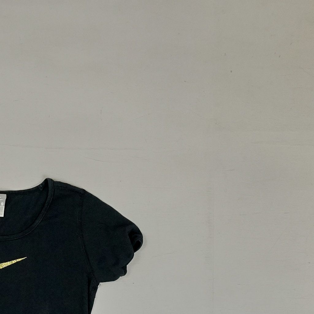 Vintage Nike Black T-shirt Womans (XS)