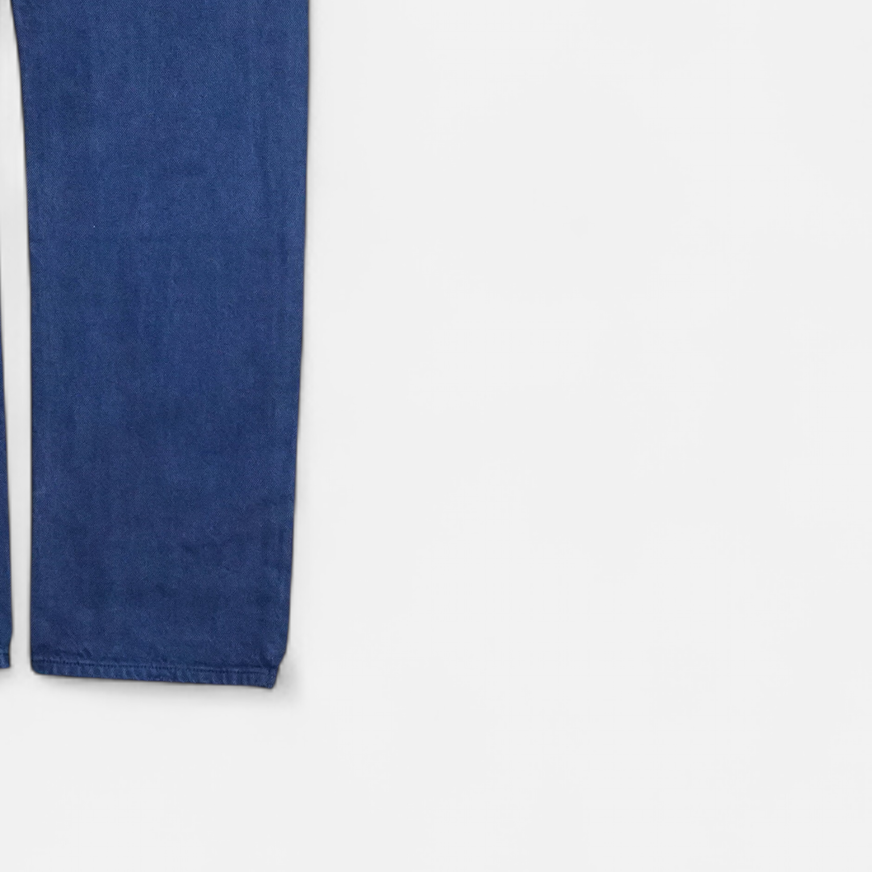 Vintage Levi's Blue Jeans (W31 L31)