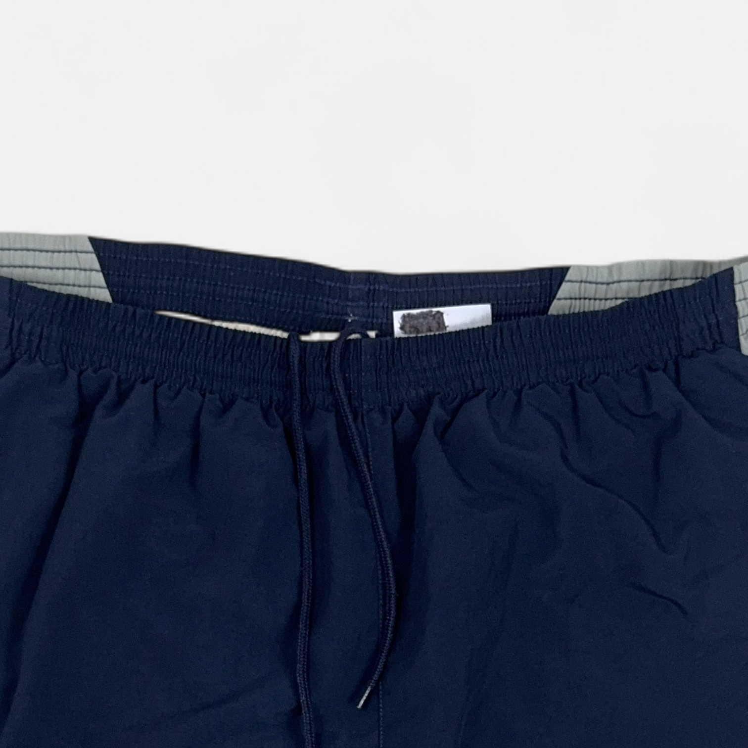 Vintage Adidas Purple Shorts (XL) detail