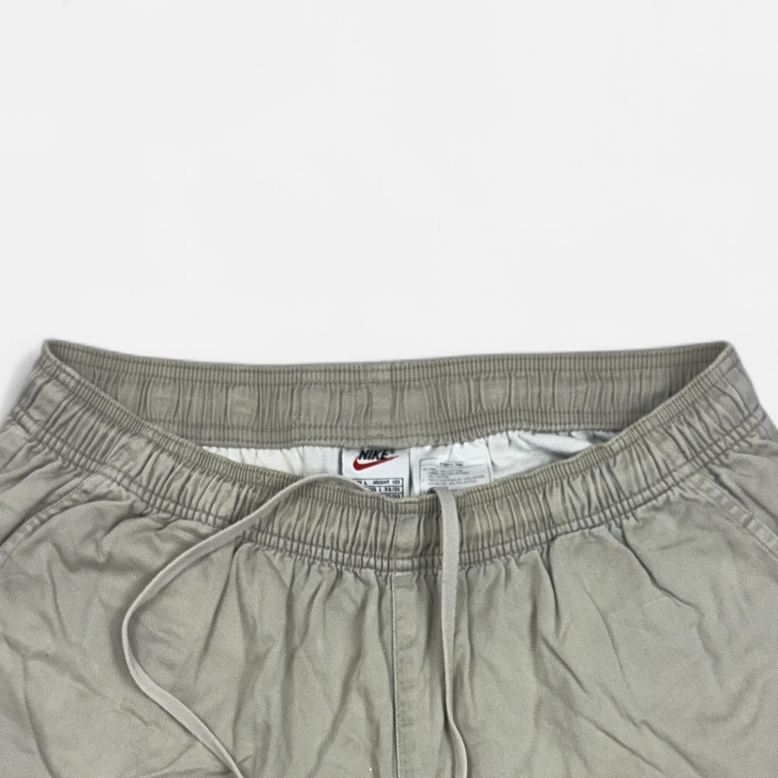 Vintage Nike Grey Shorts (M) detail