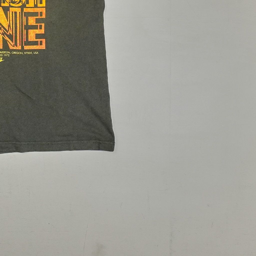 Vintage Nike Grey T-shirt (M)