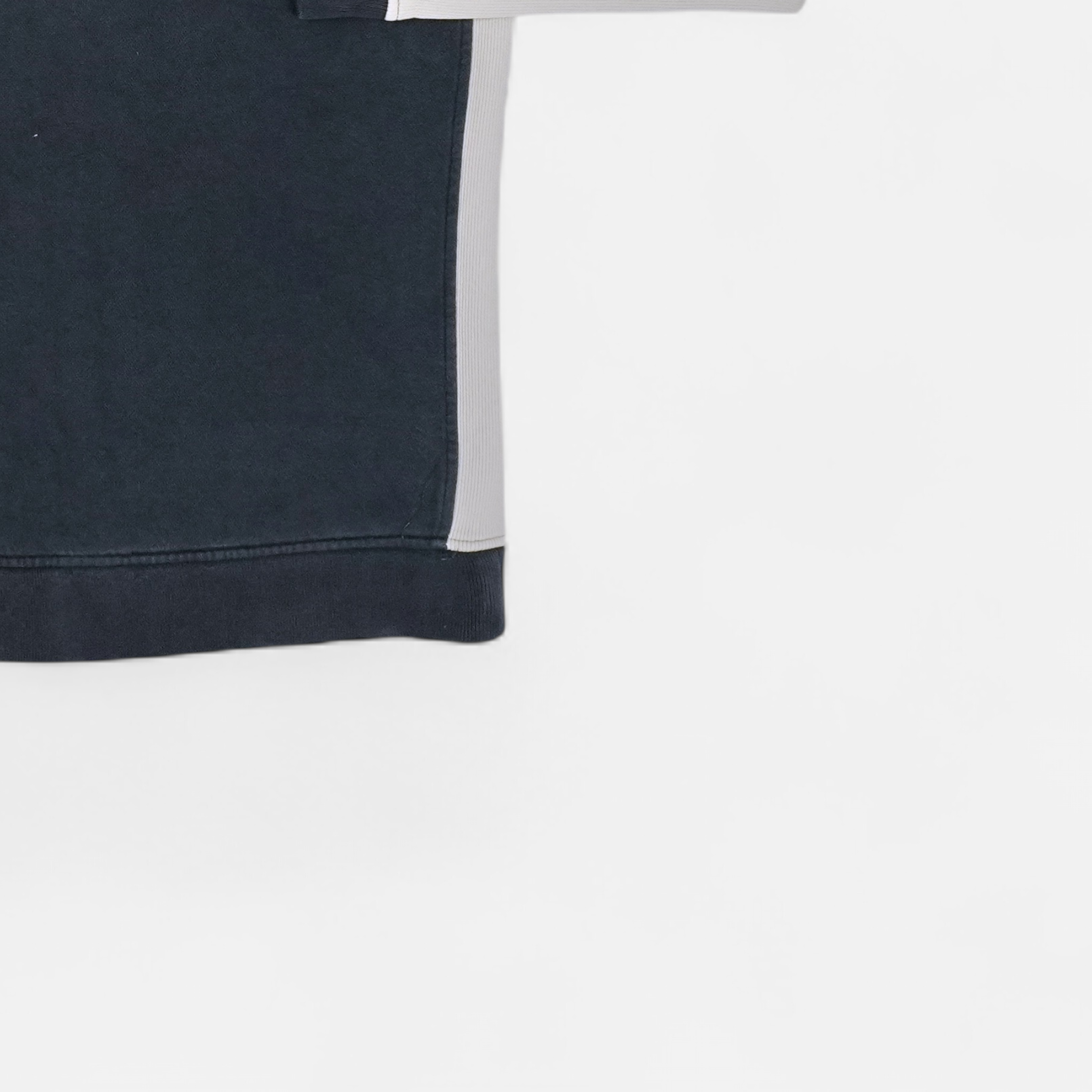 Vintage Nike Navy Sweatshirt (M)