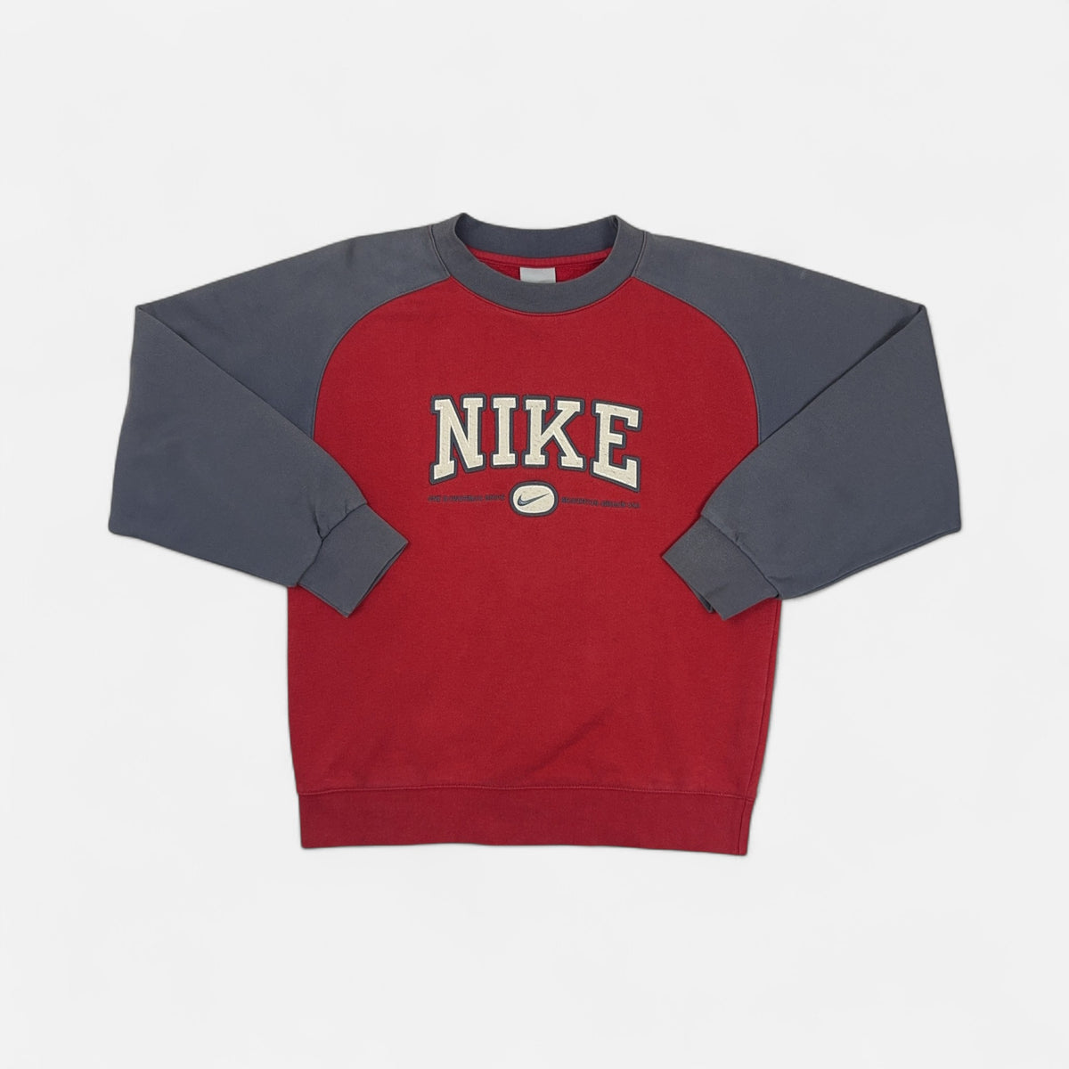 Vintage Nike Red Sweatshirt (M)