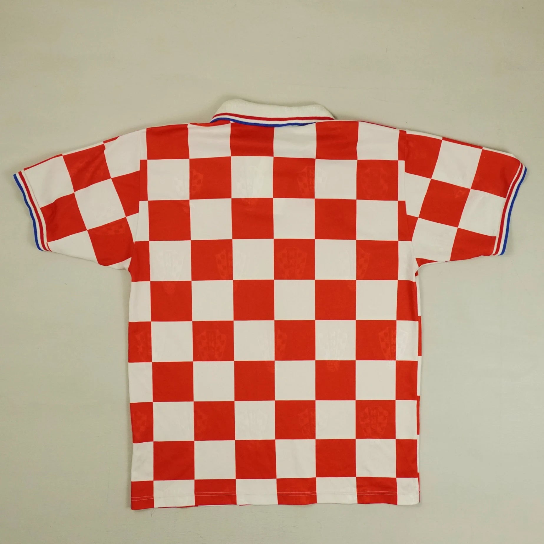 Croatia 1990s Lotto Home Jersey (M)