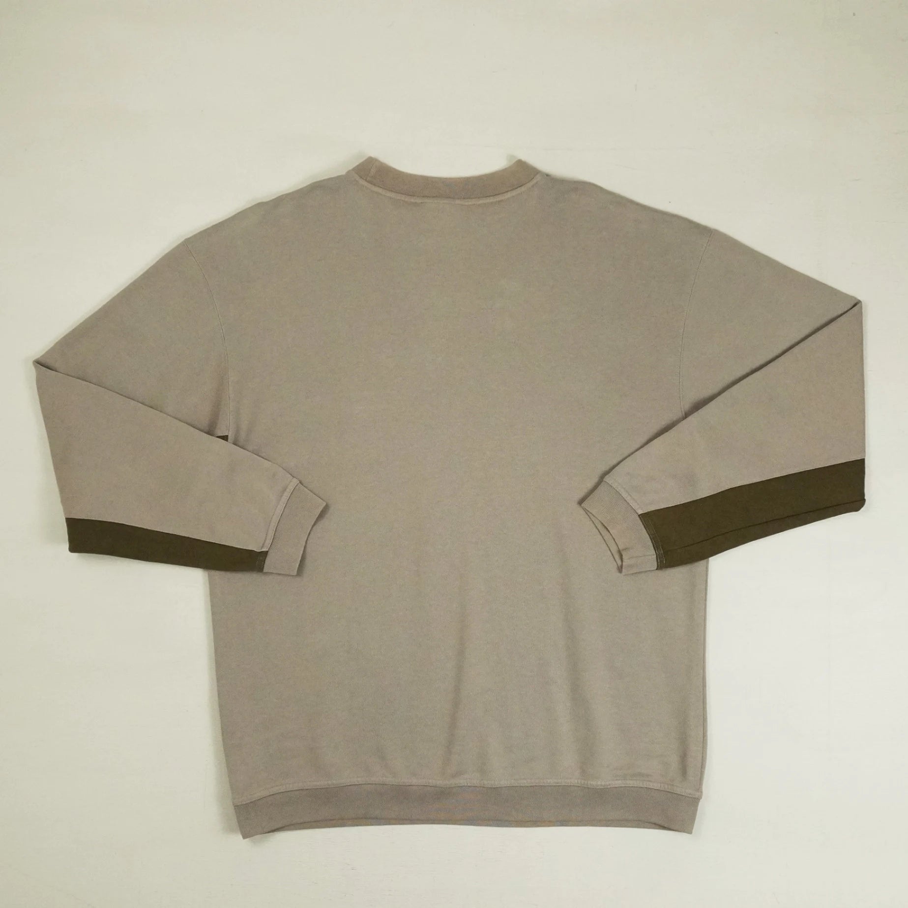 Vintage Reebok Beige Sweatshirt (XL)