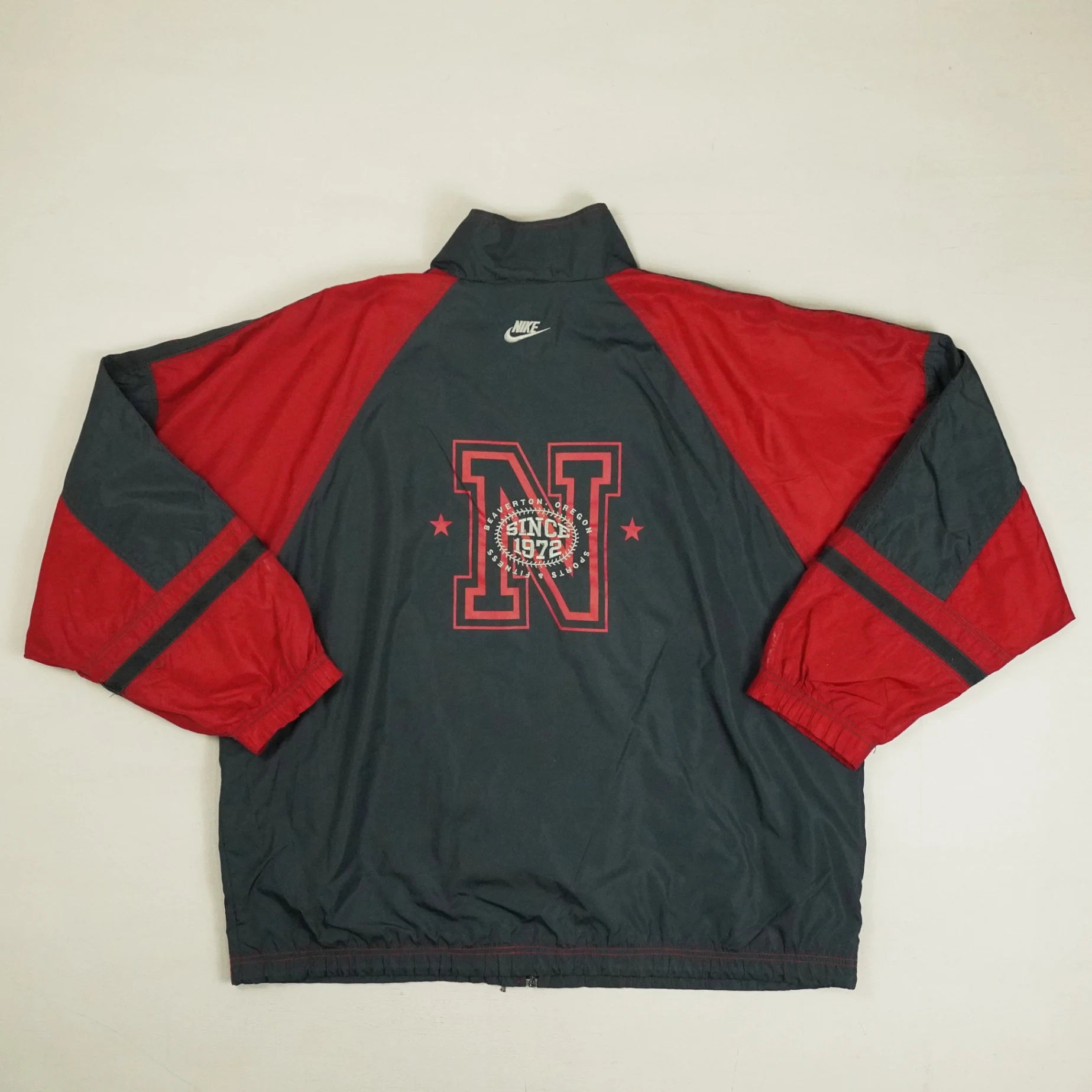 Vintage Nike Red Trackjacket (XL)