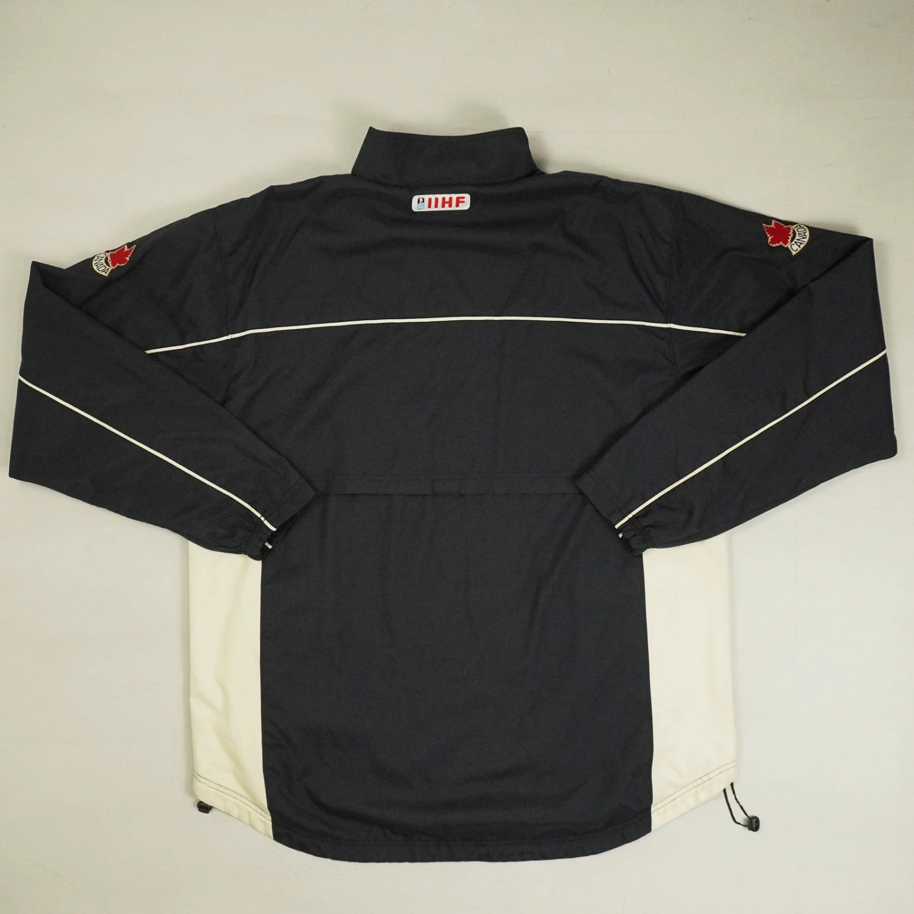 Vintage Nike Black Canada Trackjacket (XXL)
