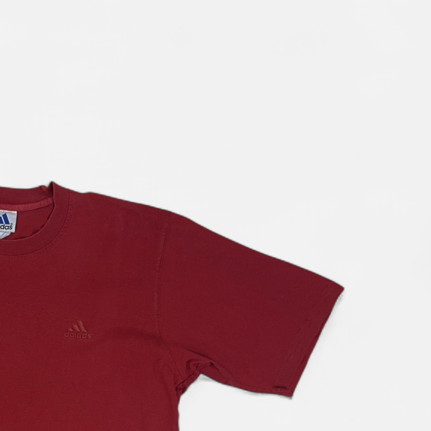 Vintage Adidas Red T-shirt (L) detail