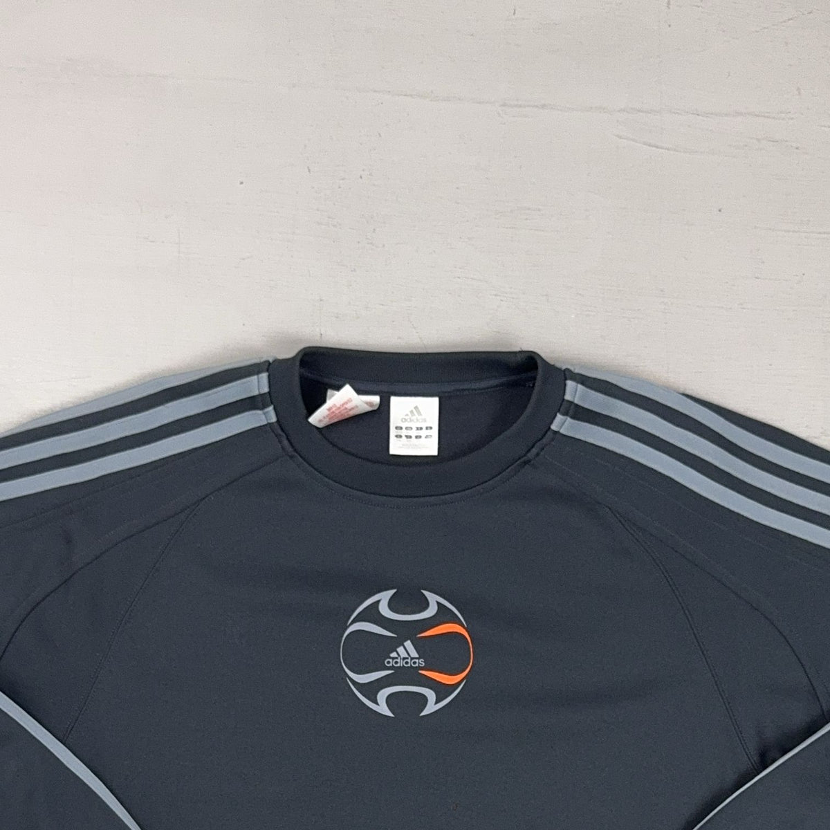 Vintage Adidas Black Sweater (XL)