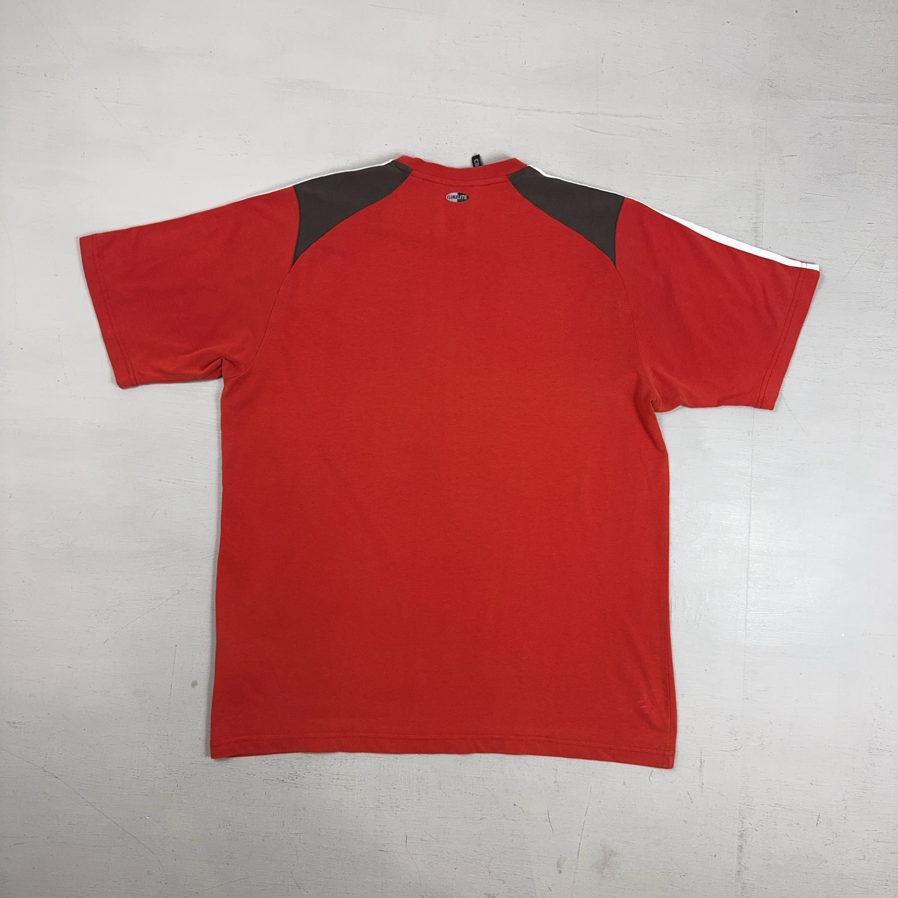 Vintage Adidas Red T-shirt (M )