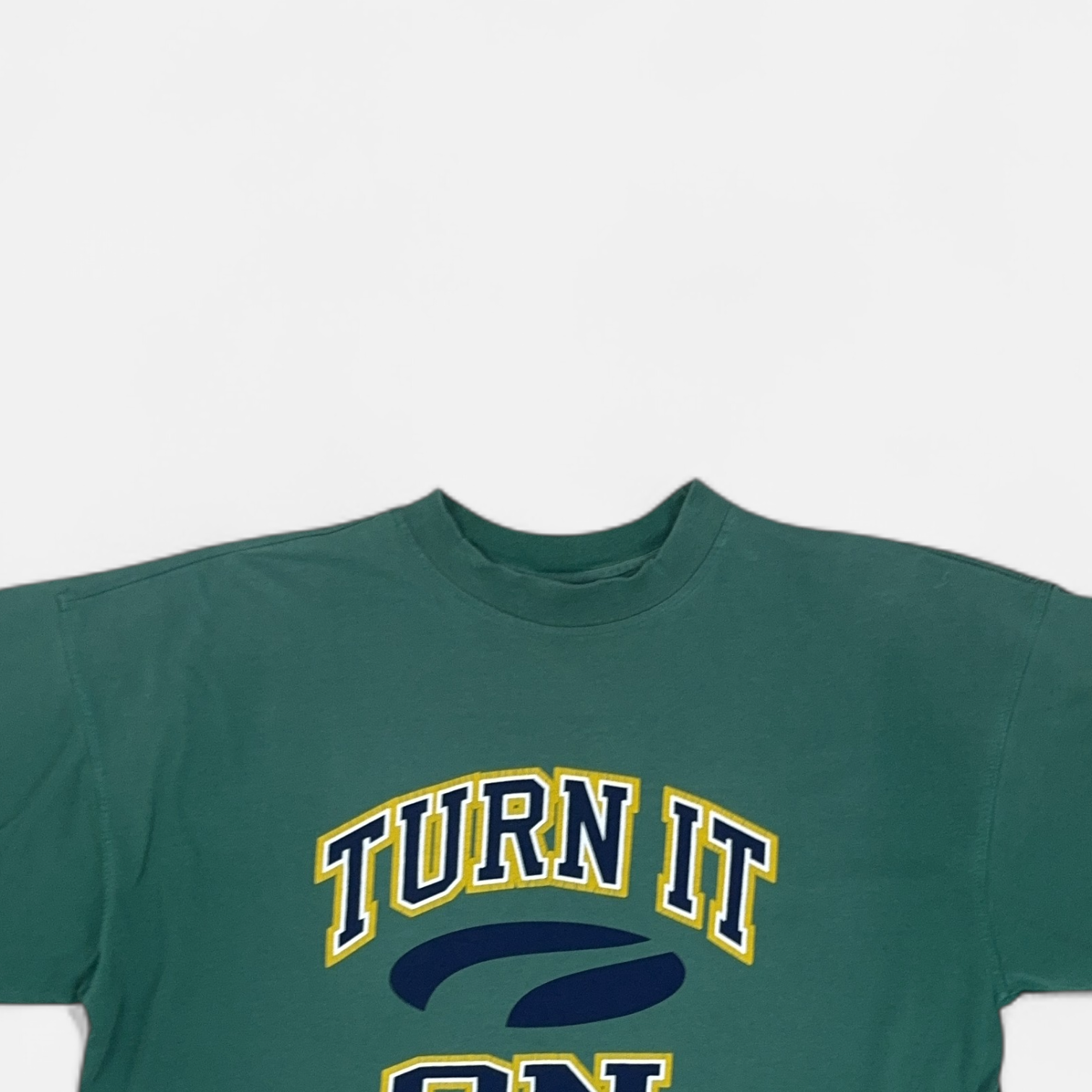 Vintage Puma Green T-shirt (L) detail