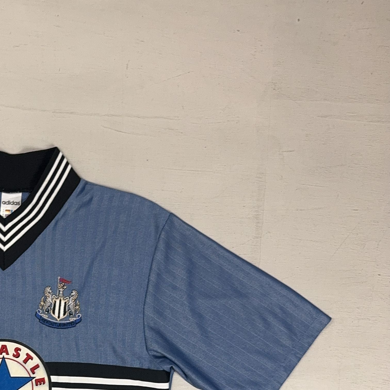 Newcastle 1995/1996 Adidas Home Jersey (M)