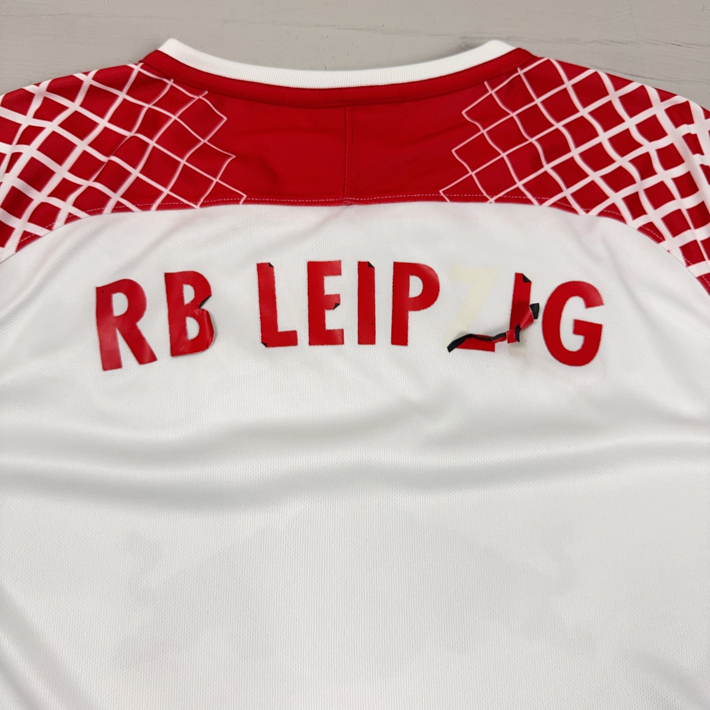 Rb Leipzig 2017/18 Nike Home Jersey (L)