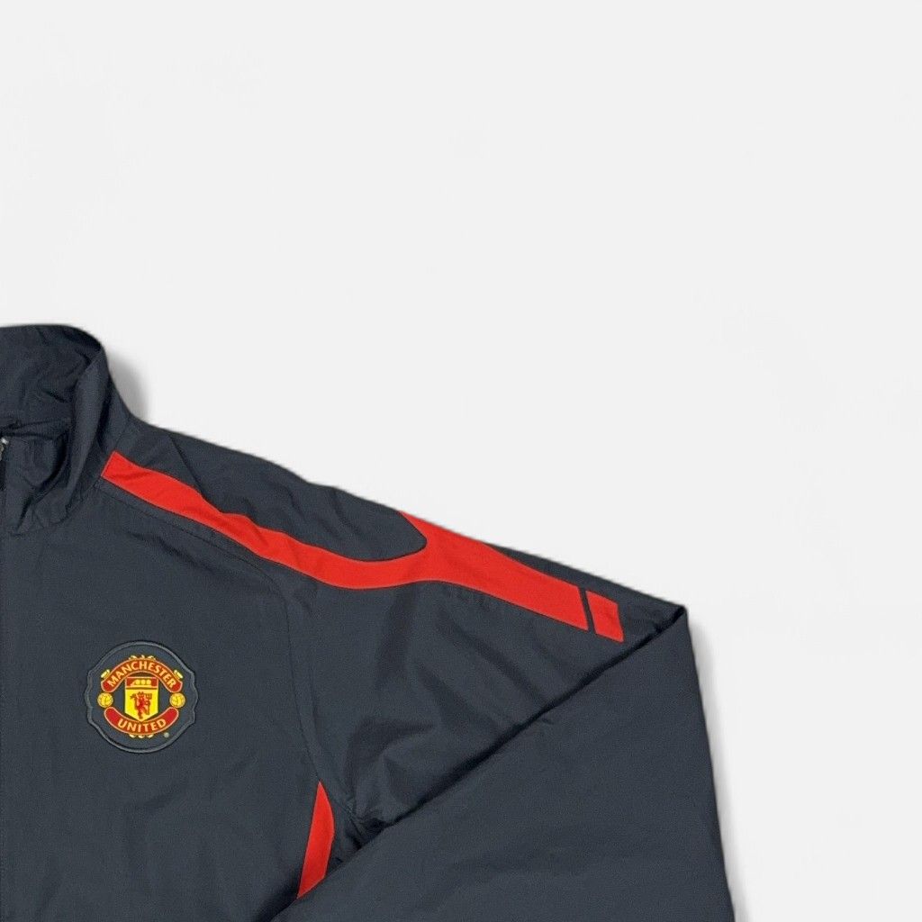 Vintage Nike Black Manchester United Jacket (L)