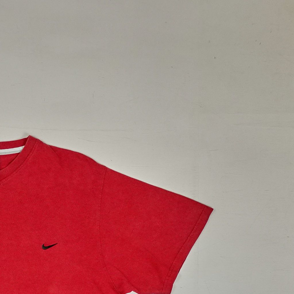Vintage Nike Red T-shirt (L)