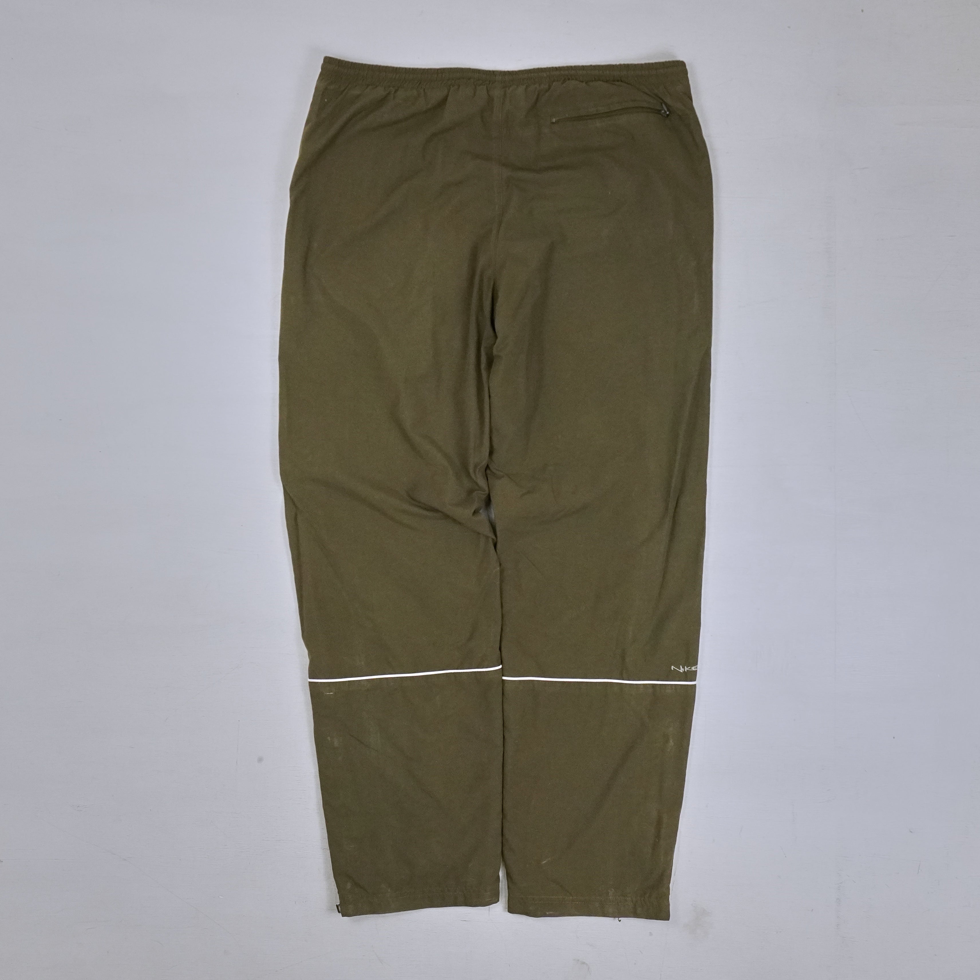 Vintage Nike Green Tracksuit Bottoms (M)