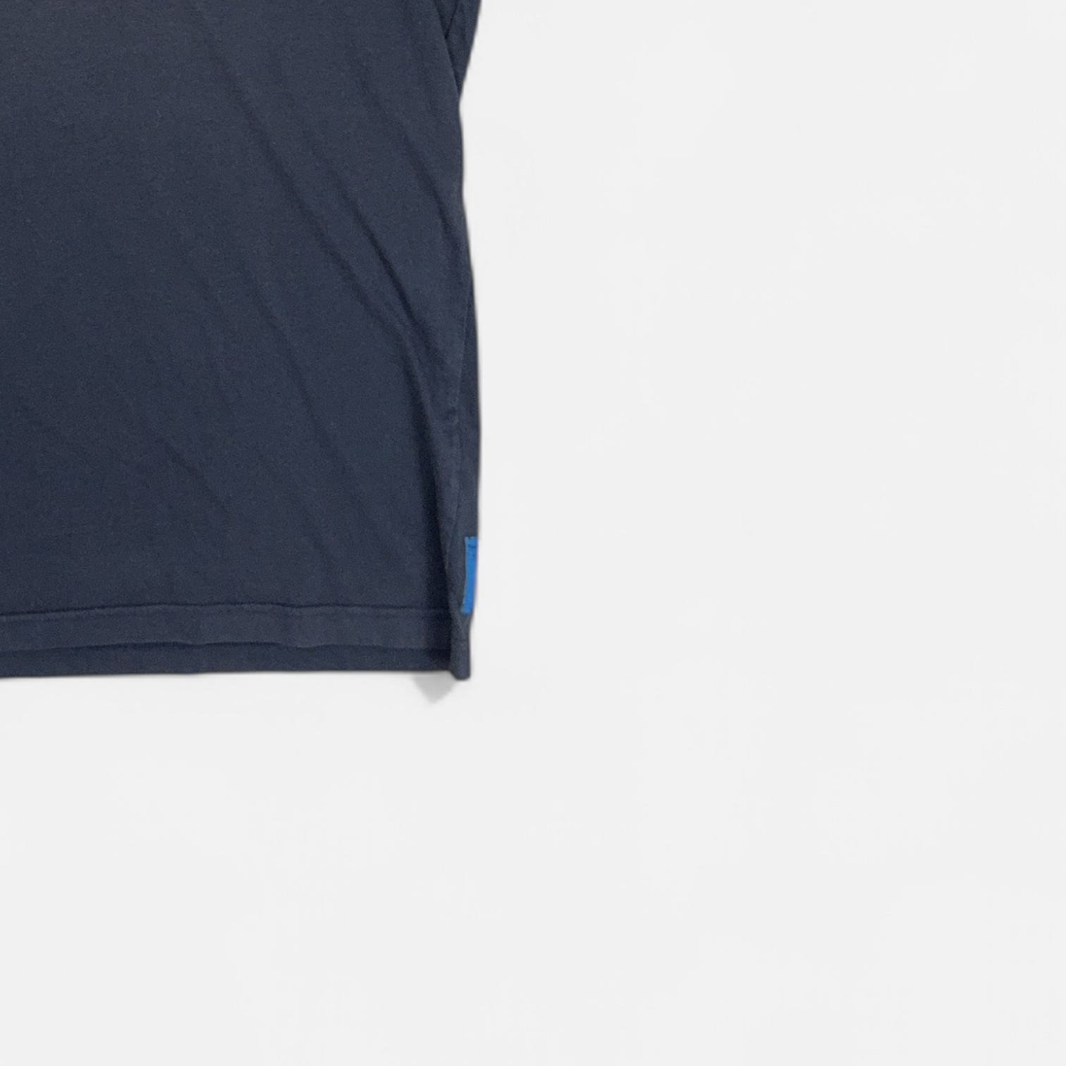 Vintage Adidas Blue T-shirt (L) detail