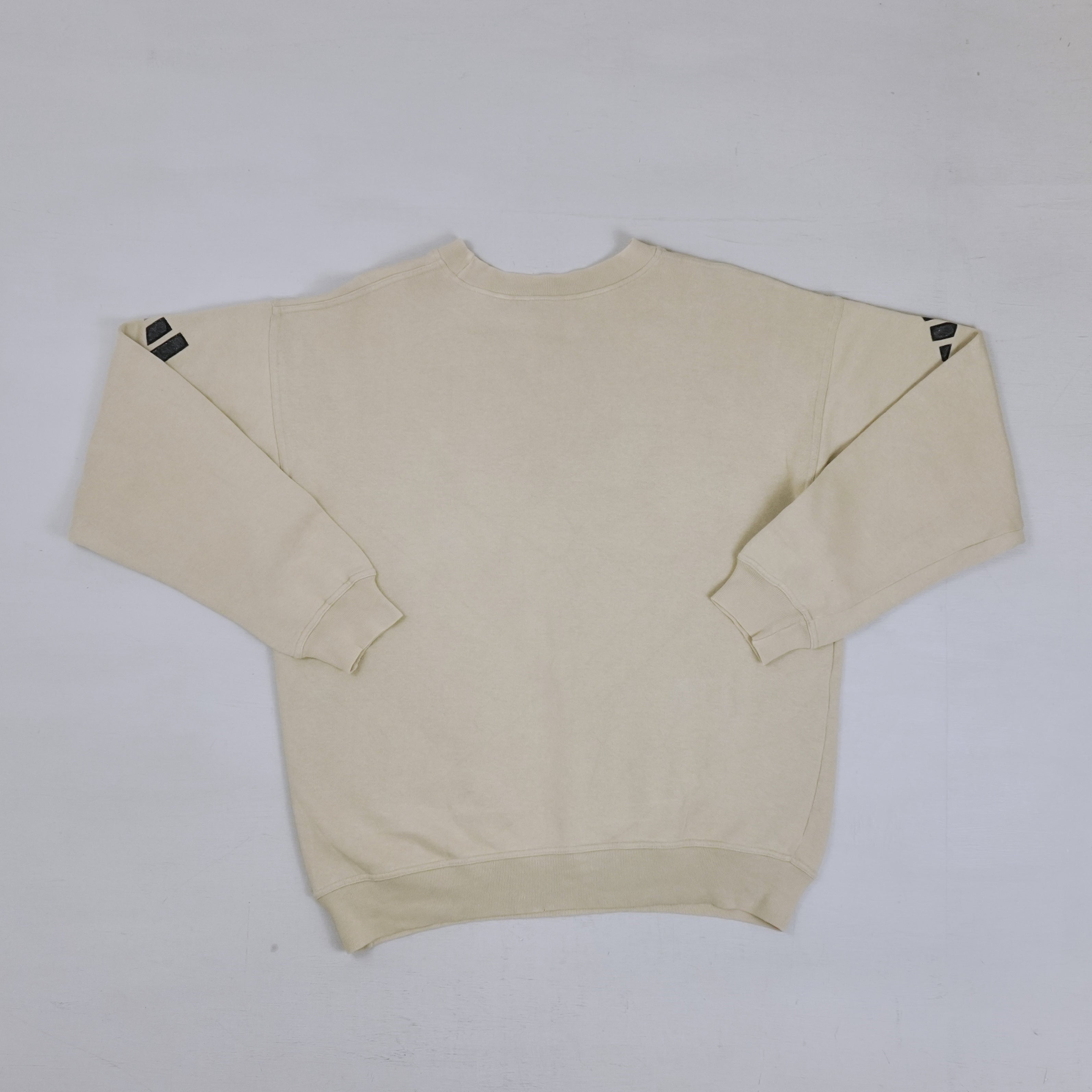 Vintage Adidas Beige Sweatshirt (M)