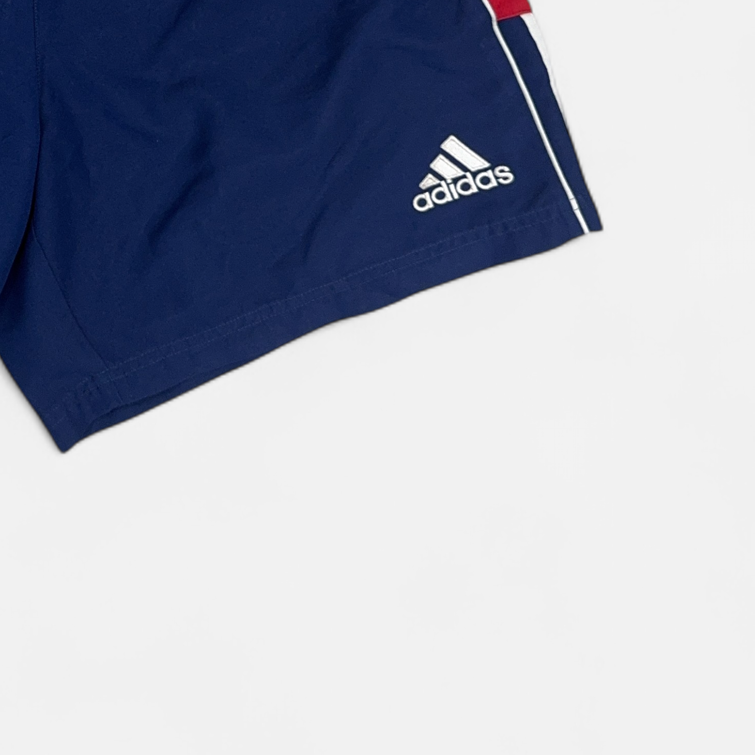 Vintage Adidas Blue Shorts (L) detail