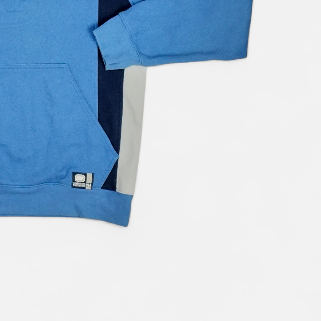 Vintage Nike Blue Hoodie (L)