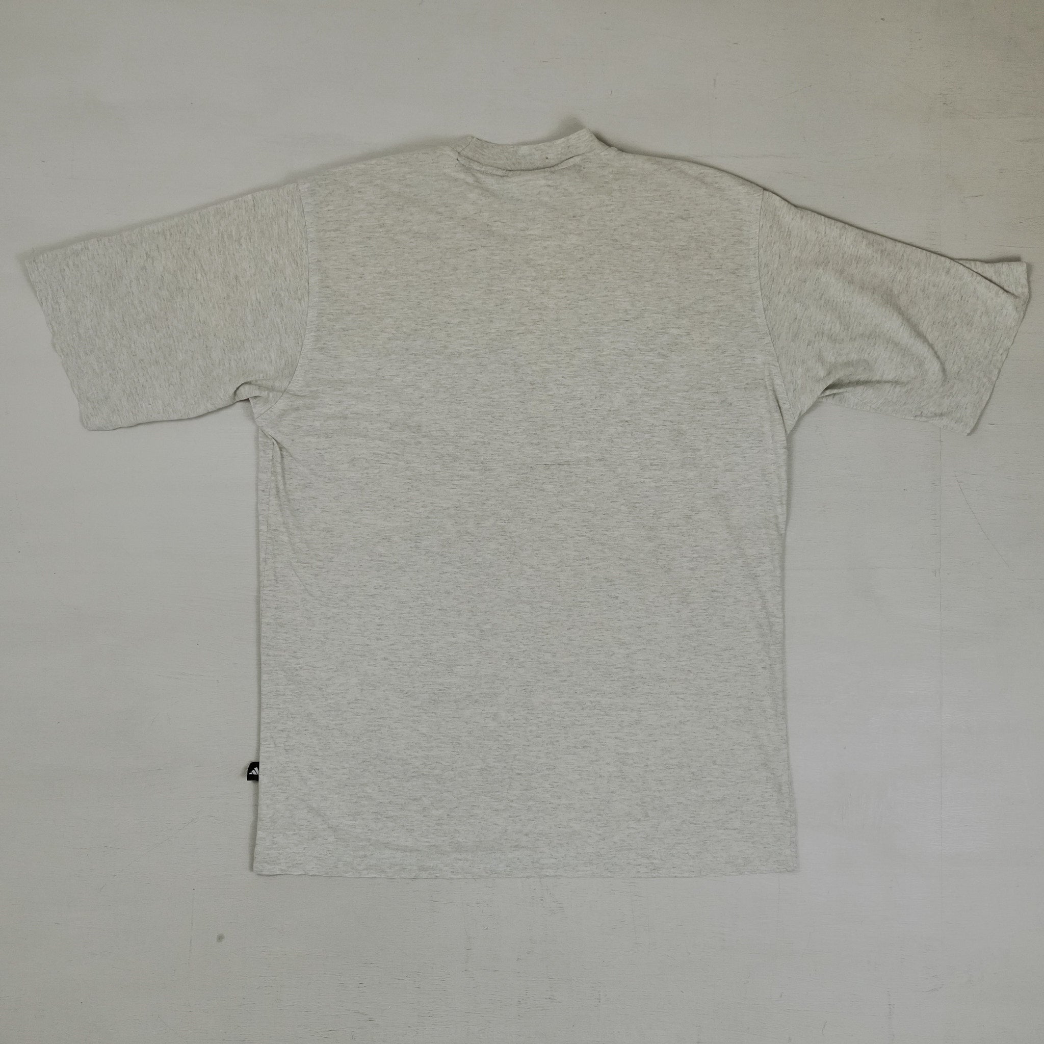Vintage Adidas Grey T-shirt (M)