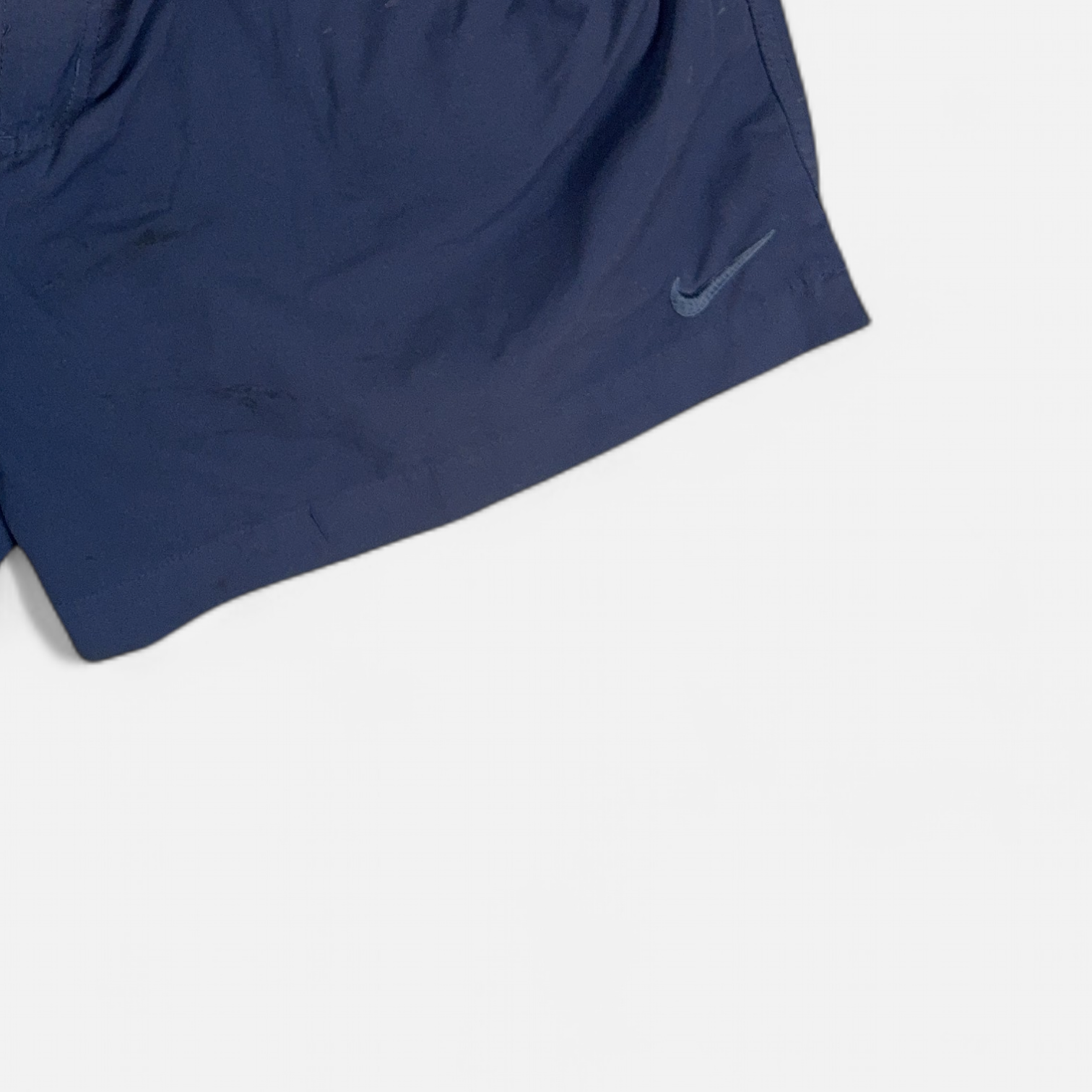 Vintage Nike Blue Shorts (S) detail